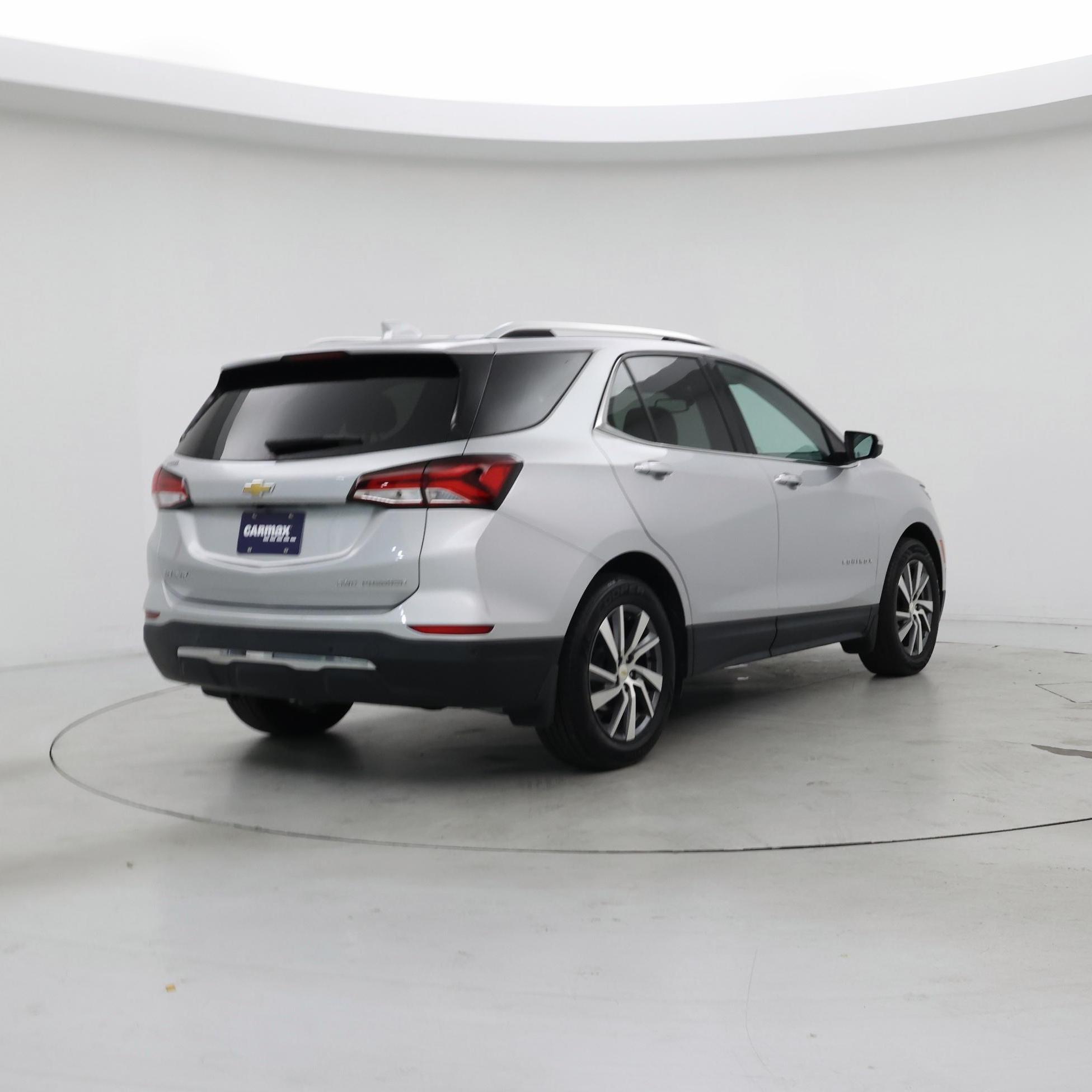 Thumbnail: 2022 Chevrolet Equinox - 8