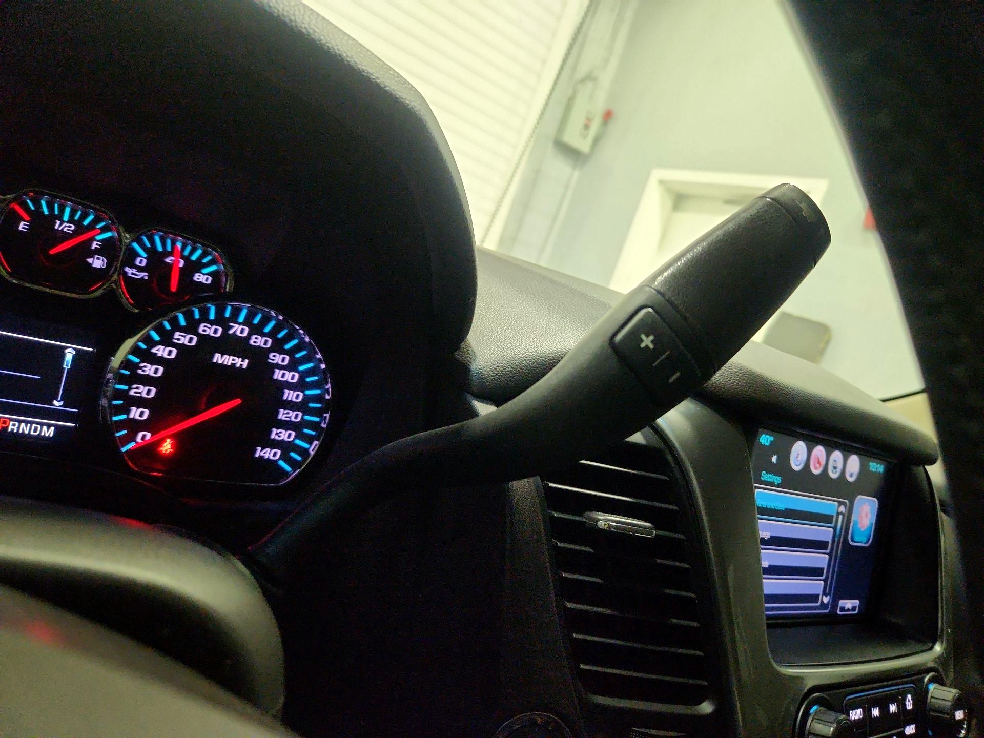 Thumbnail: 2016 Chevrolet Tahoe - 17