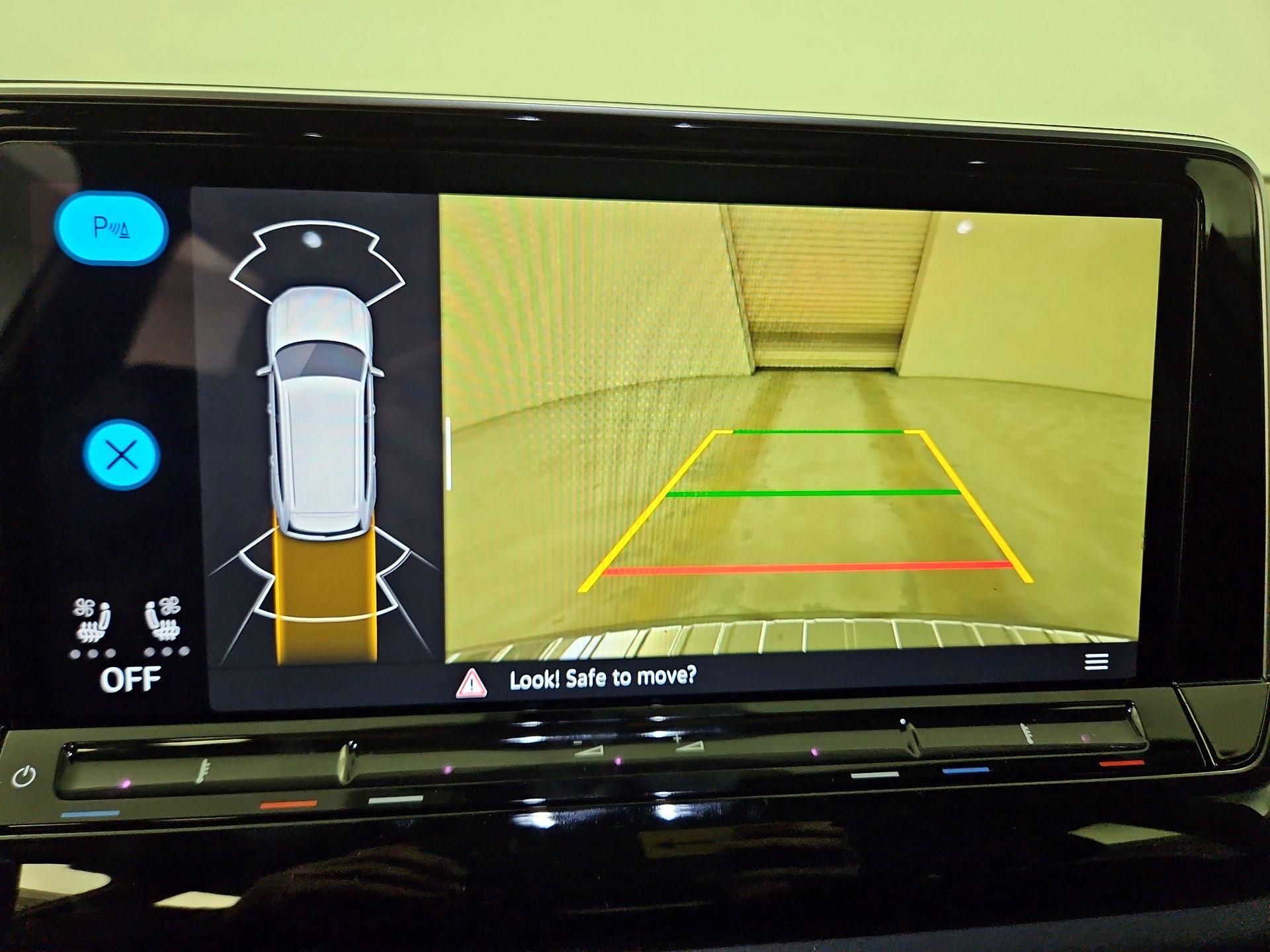 Thumbnail: 2024 Volkswagen Atlas - 14