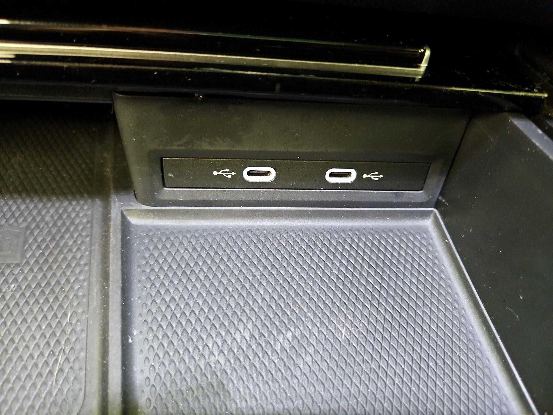 Thumbnail: 2024 Volkswagen Atlas - 18