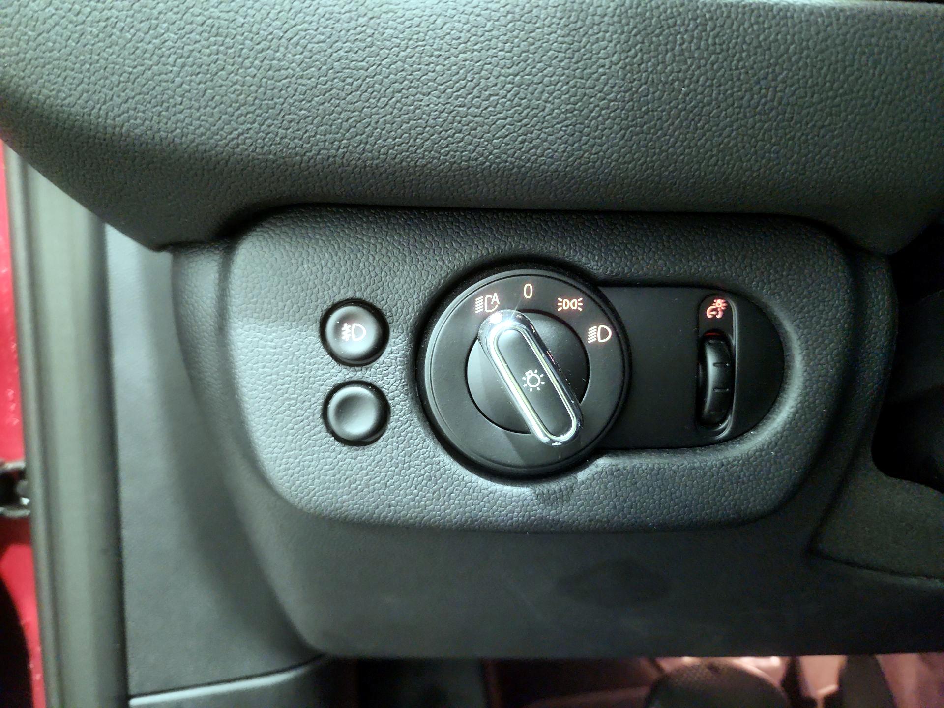 Thumbnail: 2023 MINI Cooper Clubman - 13