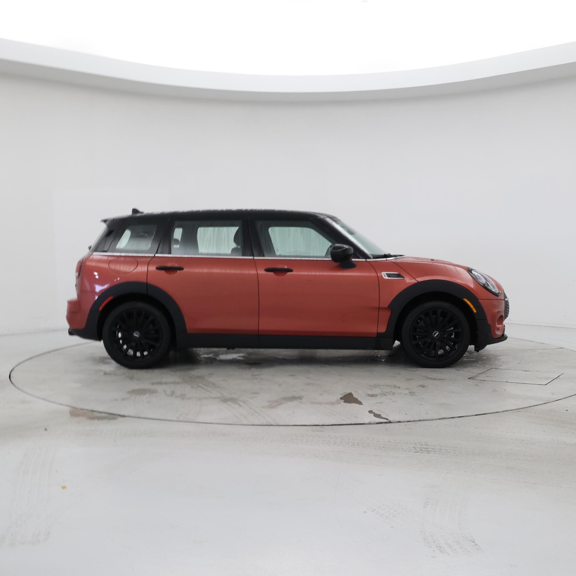 Thumbnail: 2023 MINI Cooper Clubman - 7