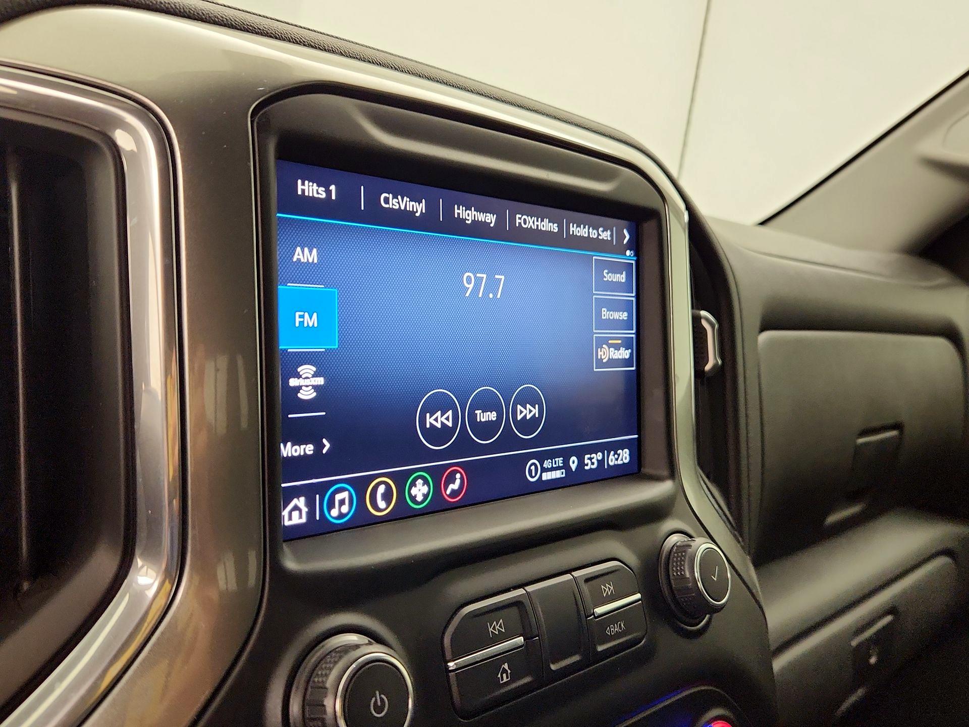 Thumbnail: 2021 Chevrolet Silverado 1500 - 15