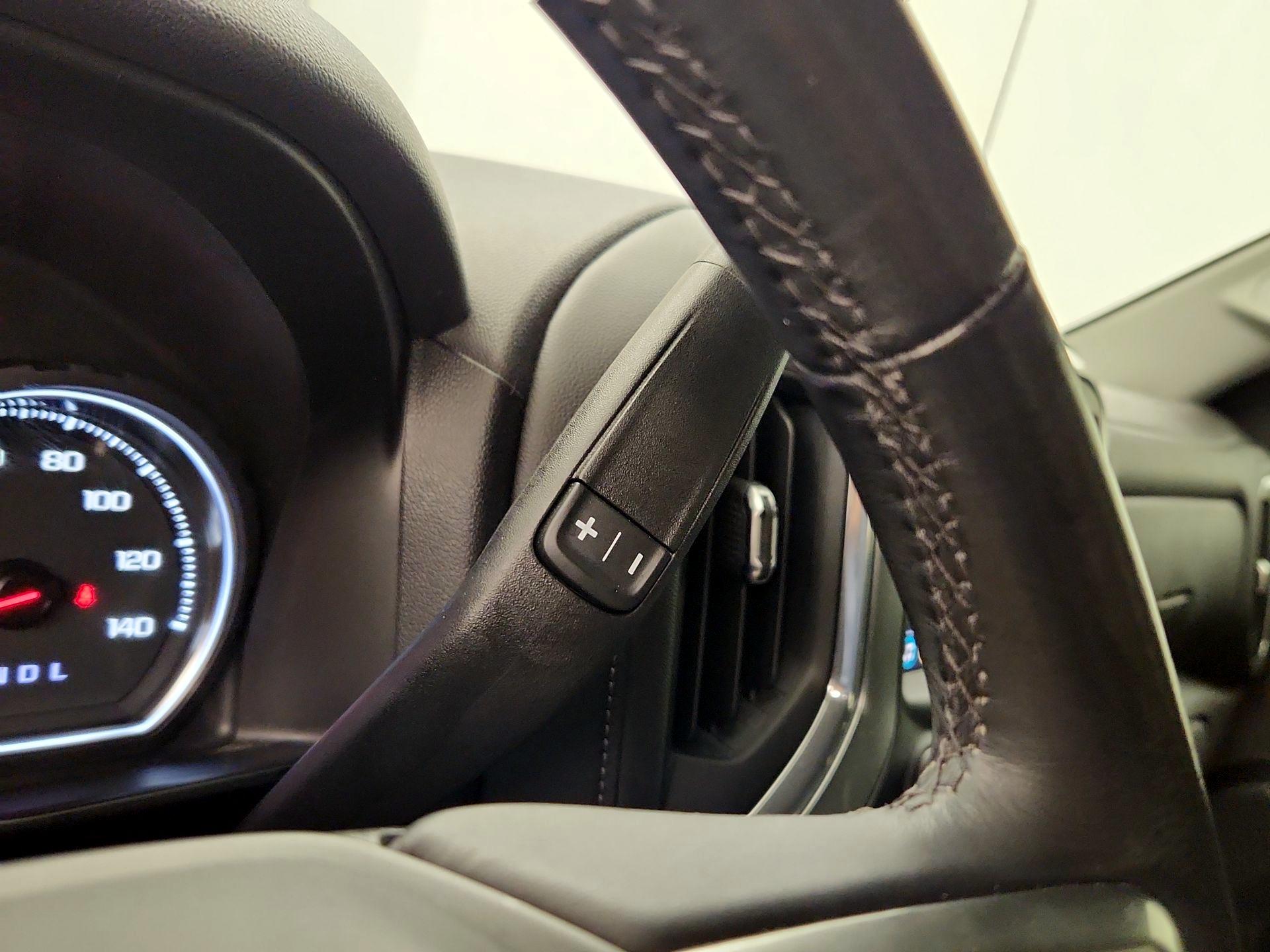 Thumbnail: 2021 Chevrolet Silverado 1500 - 17