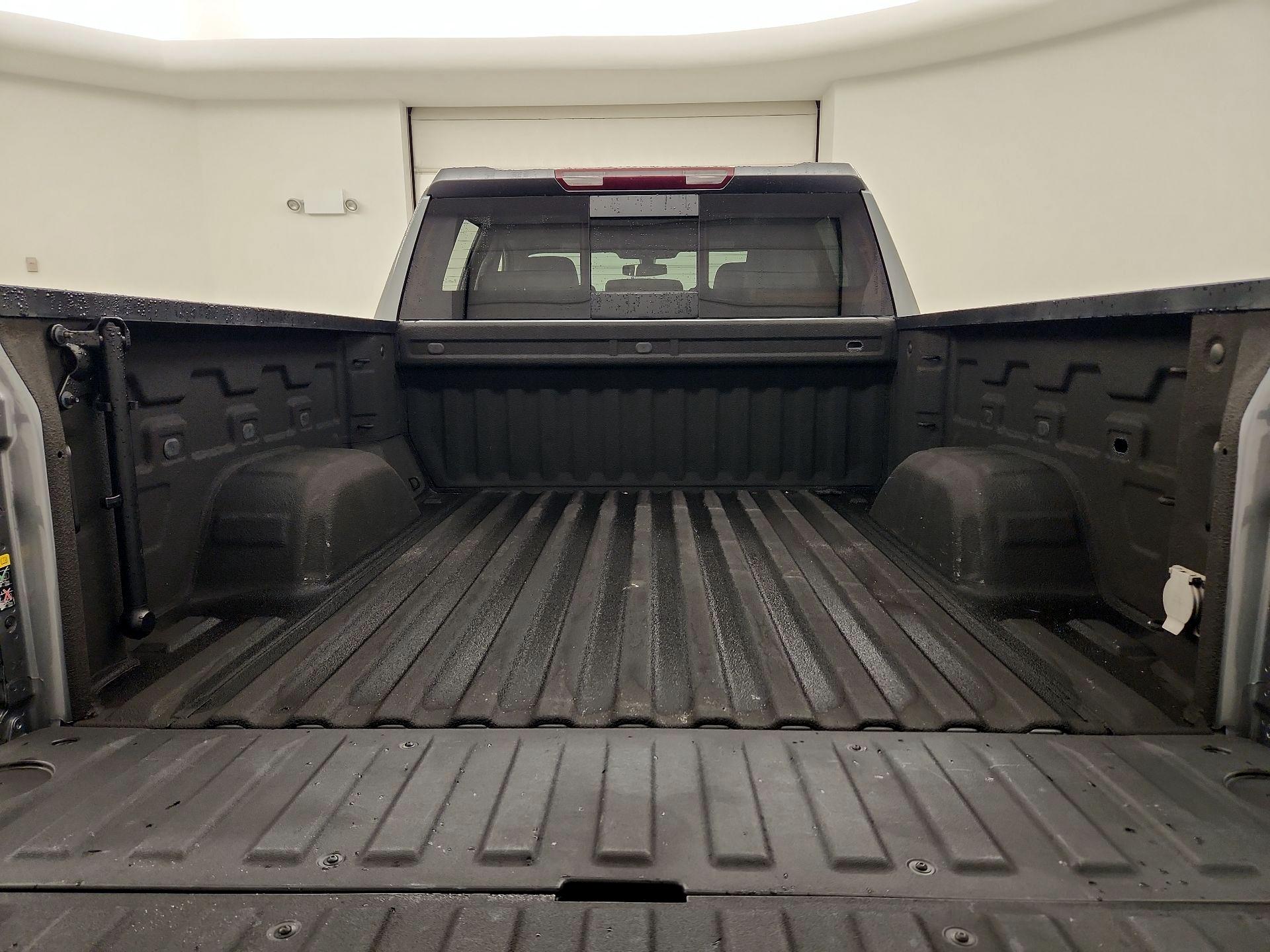 Thumbnail: 2021 Chevrolet Silverado 1500 - 20