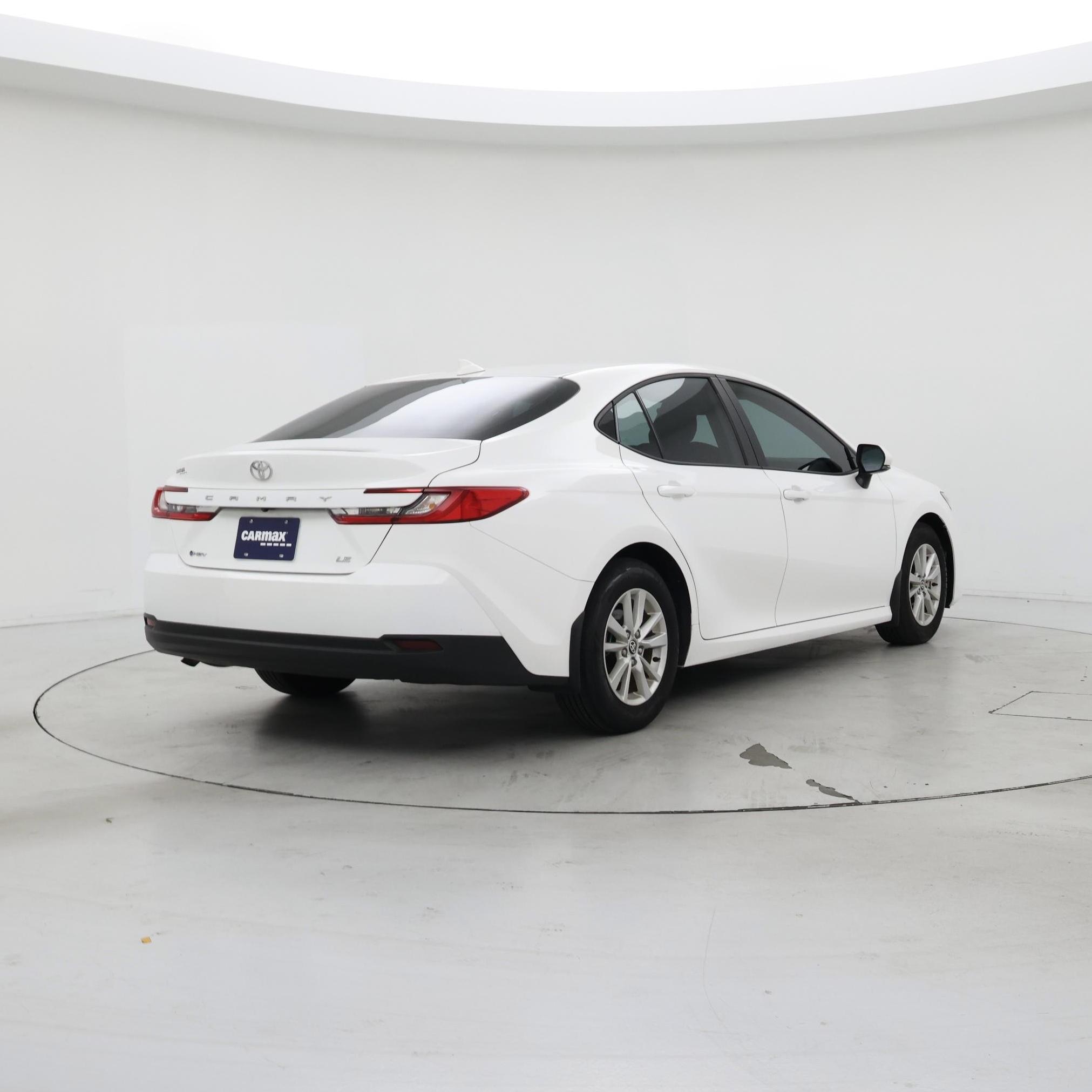 Thumbnail: 2025 Toyota Camry - 8