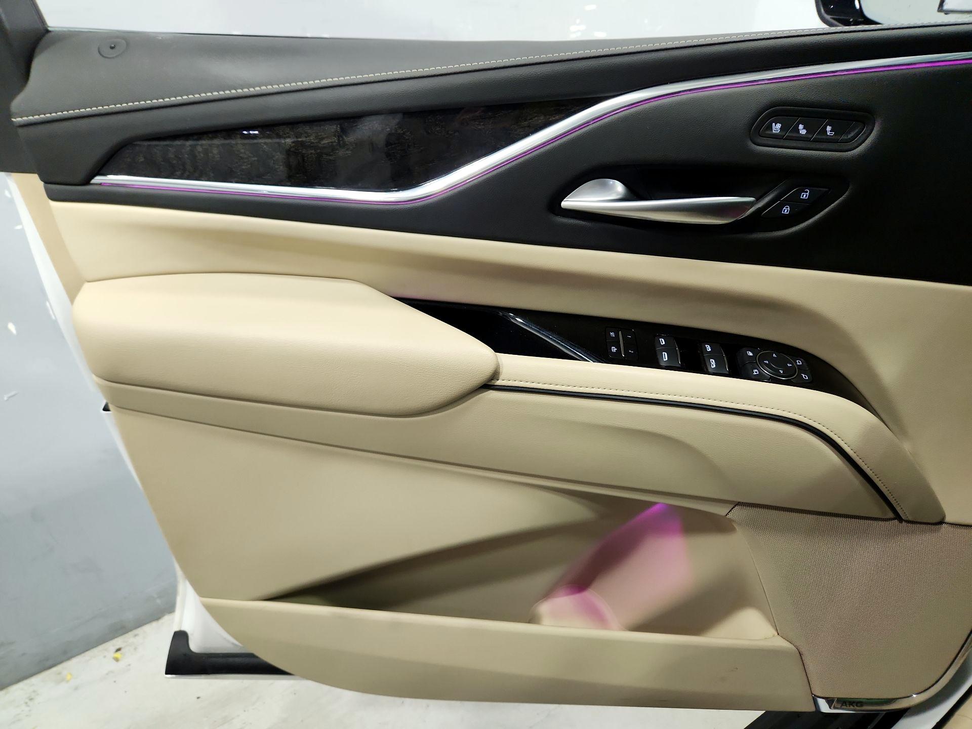 Thumbnail: 2023 Cadillac Escalade - 12