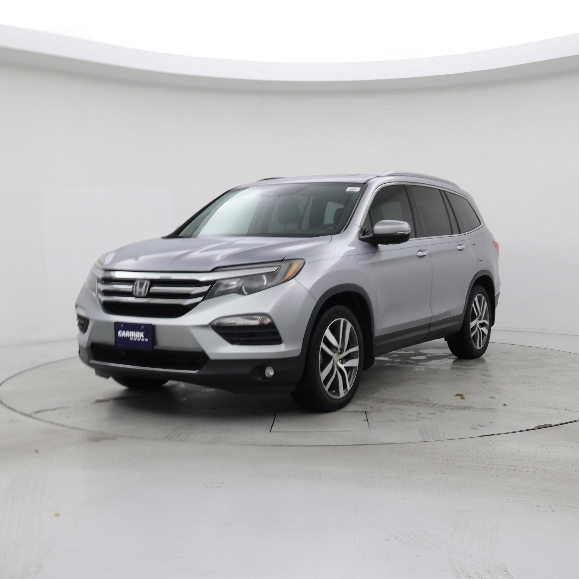 Thumbnail: 2018 Honda Pilot - 4