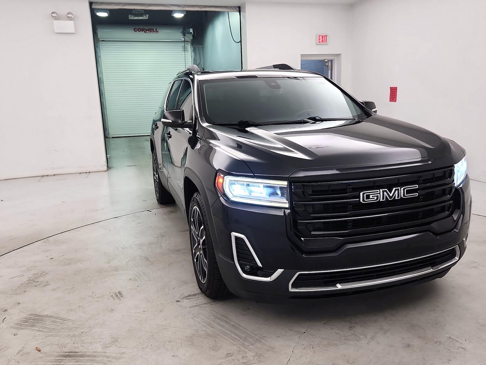 2021 GMC Acadia SLT