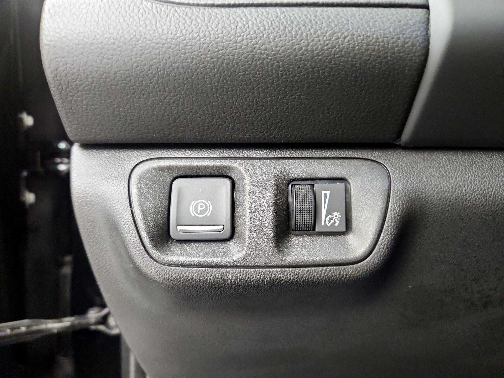 Thumbnail: 2021 GMC Acadia - 11