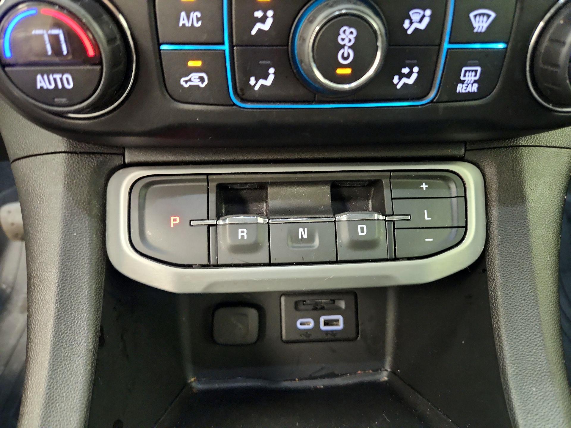 Thumbnail: 2021 GMC Acadia - 15