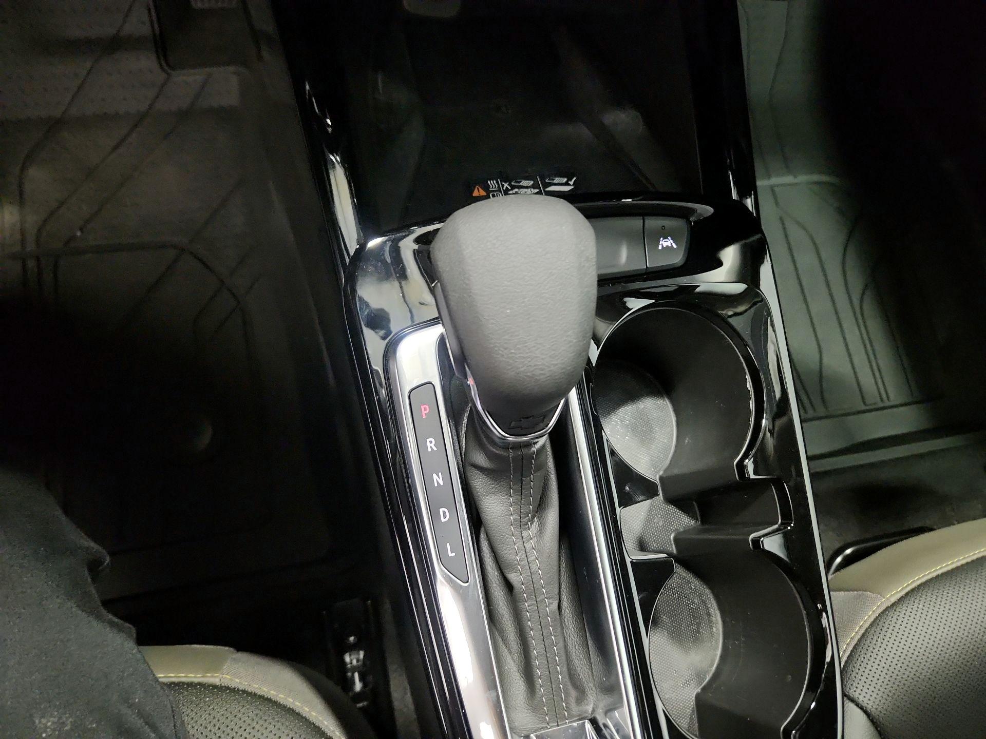 Thumbnail: 2025 Chevrolet Trax - 17