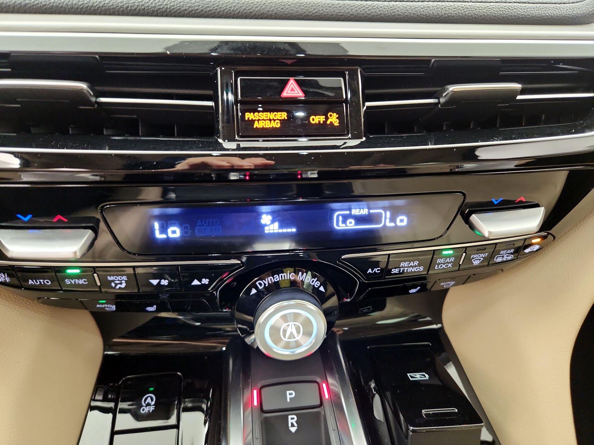 Thumbnail: 2022 Acura MDX - 16