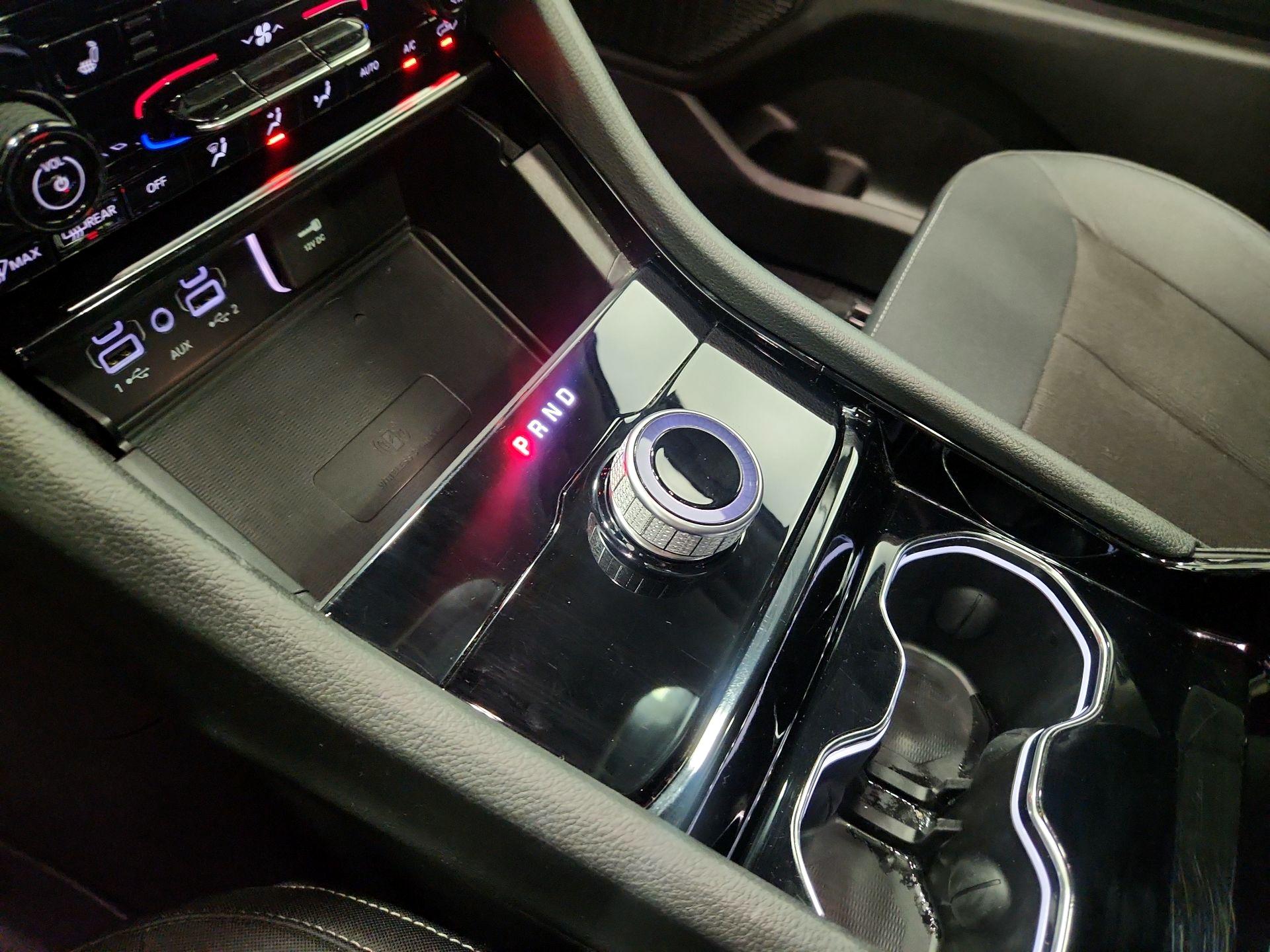 Thumbnail: 2023 Jeep Grand Cherokee - 17