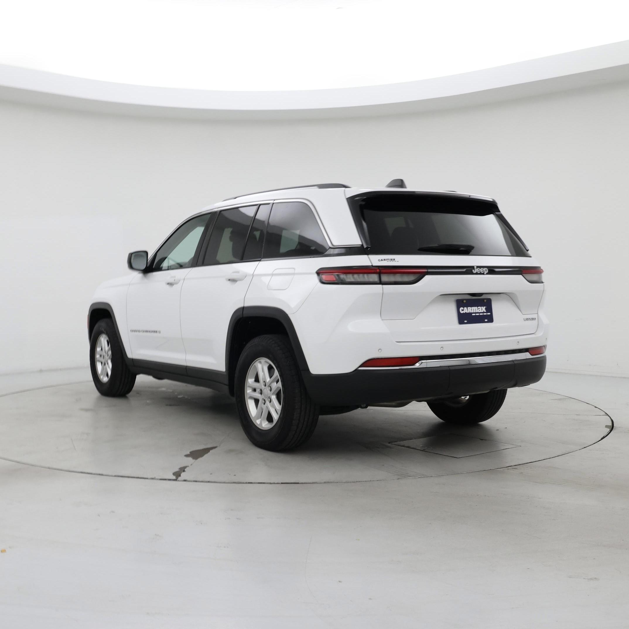 Thumbnail: 2023 Jeep Grand Cherokee - 2