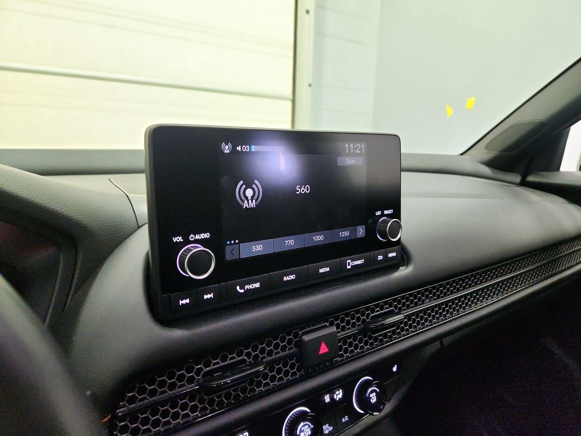 Thumbnail: 2025 Honda HR-V - 15