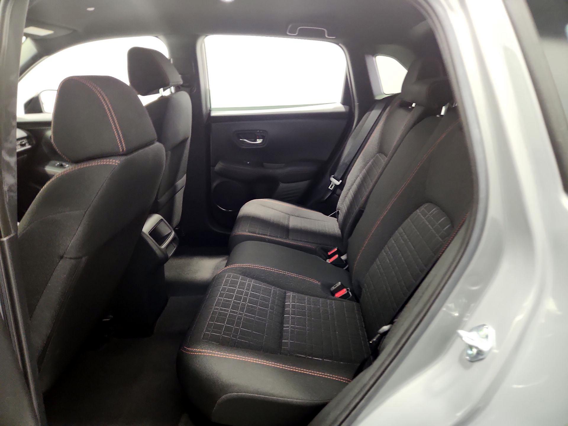 Thumbnail: 2025 Honda HR-V - 19