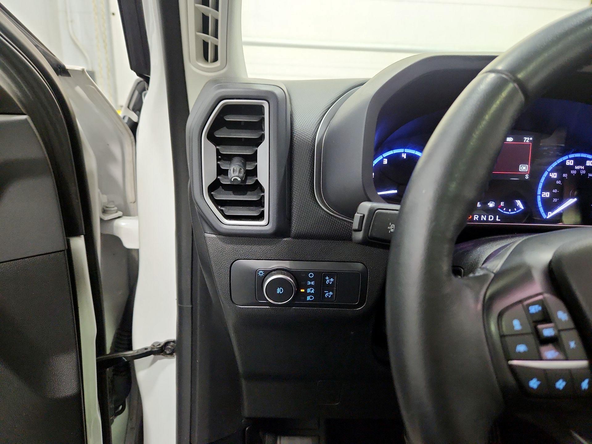 Thumbnail: 2022 Ford Bronco Sport - 13