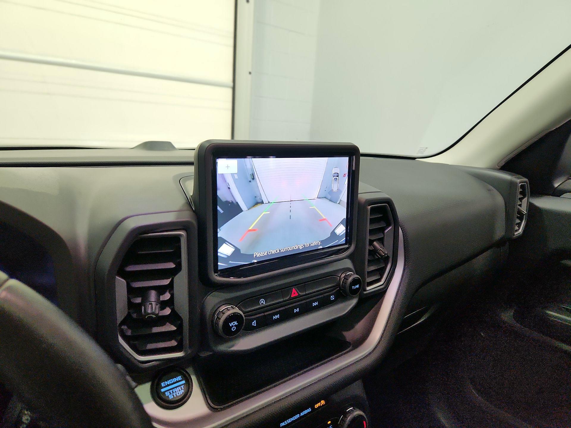 Thumbnail: 2022 Ford Bronco Sport - 15