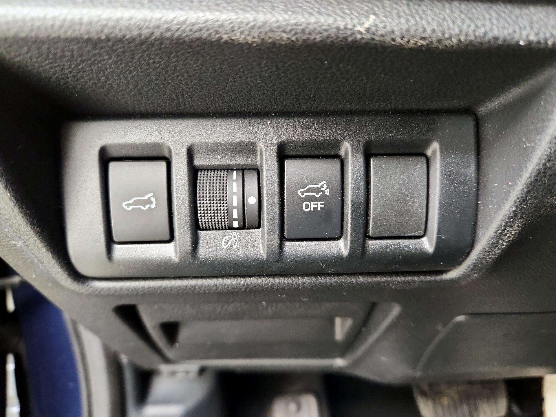 Thumbnail: 2022 Subaru Outback - 13