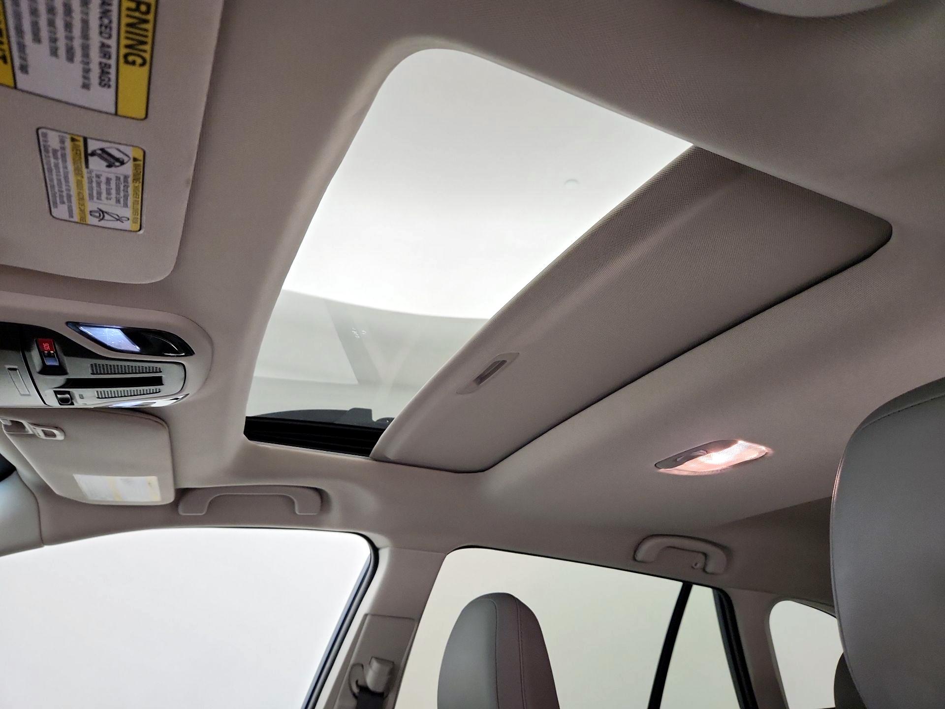 Thumbnail: 2022 Subaru Outback - 19