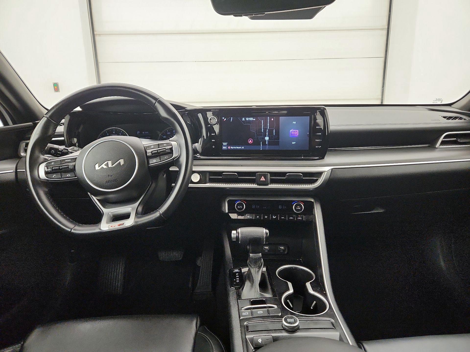 Thumbnail: 2022 Kia K5 - 9