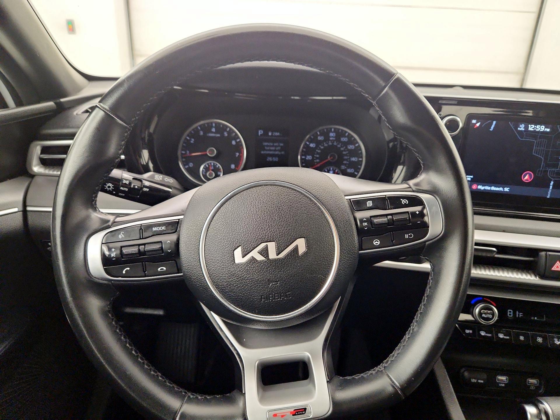 Thumbnail: 2022 Kia K5 - 10