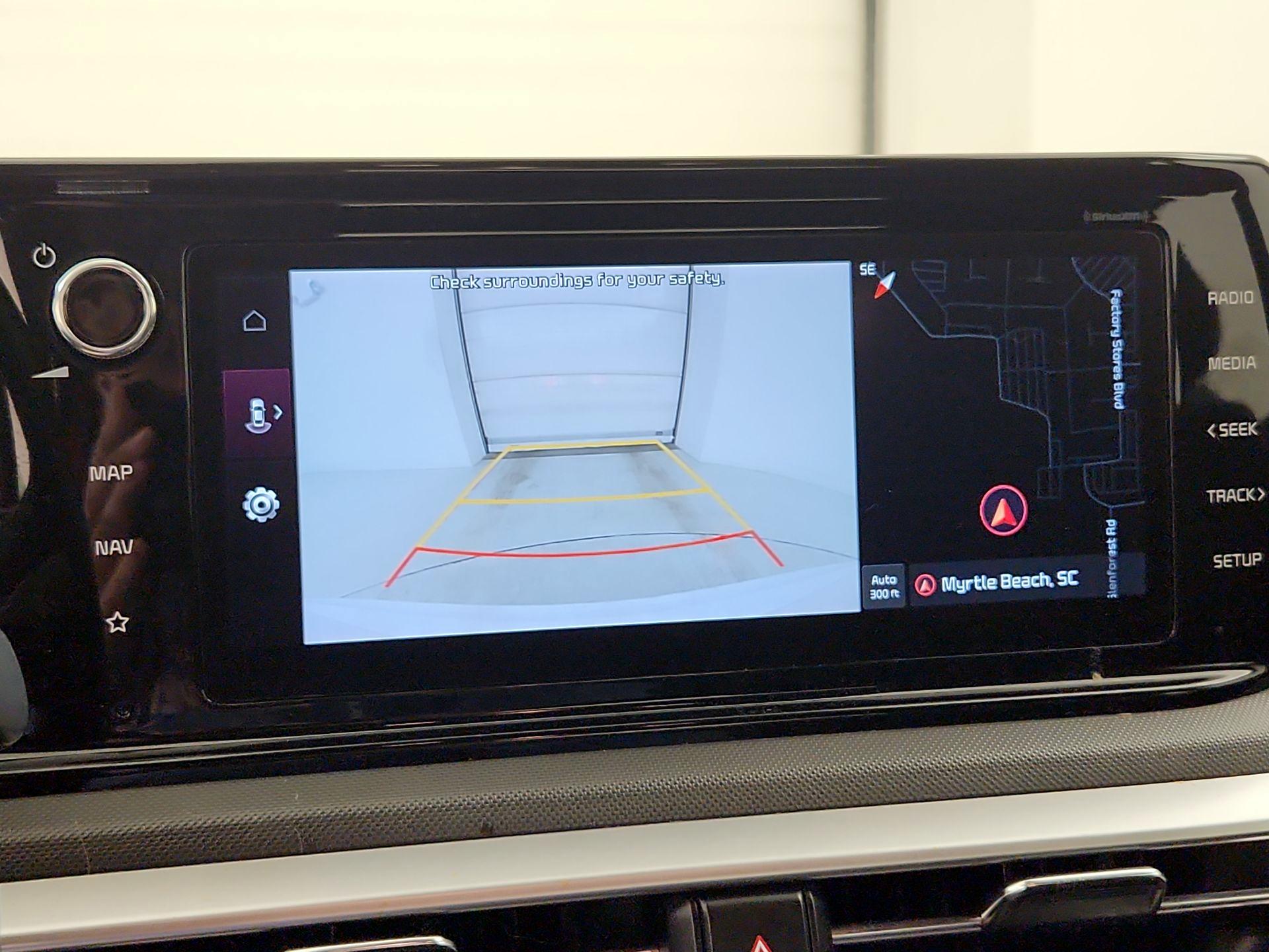 Thumbnail: 2022 Kia K5 - 15