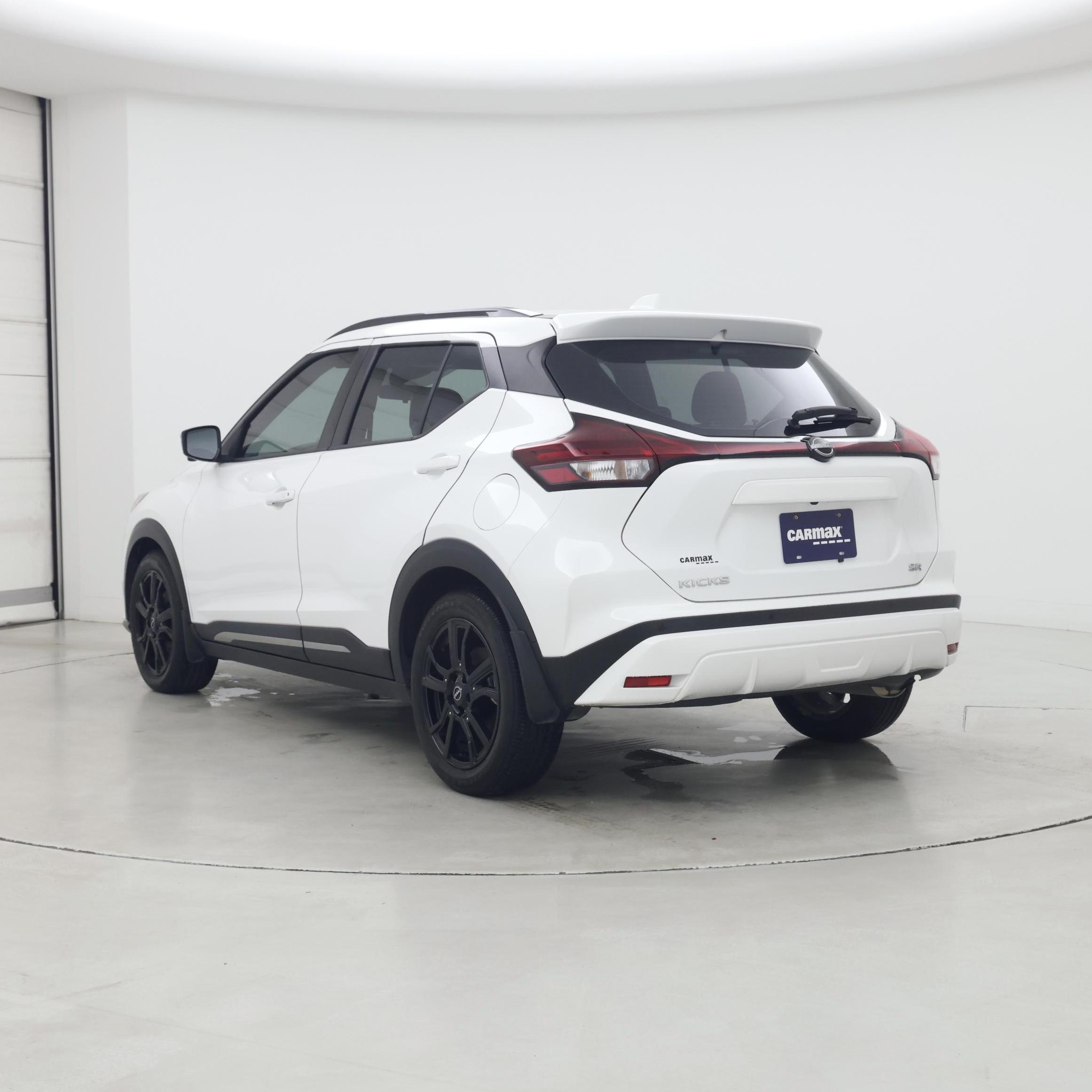 Thumbnail: 2022 Nissan Kicks - 2