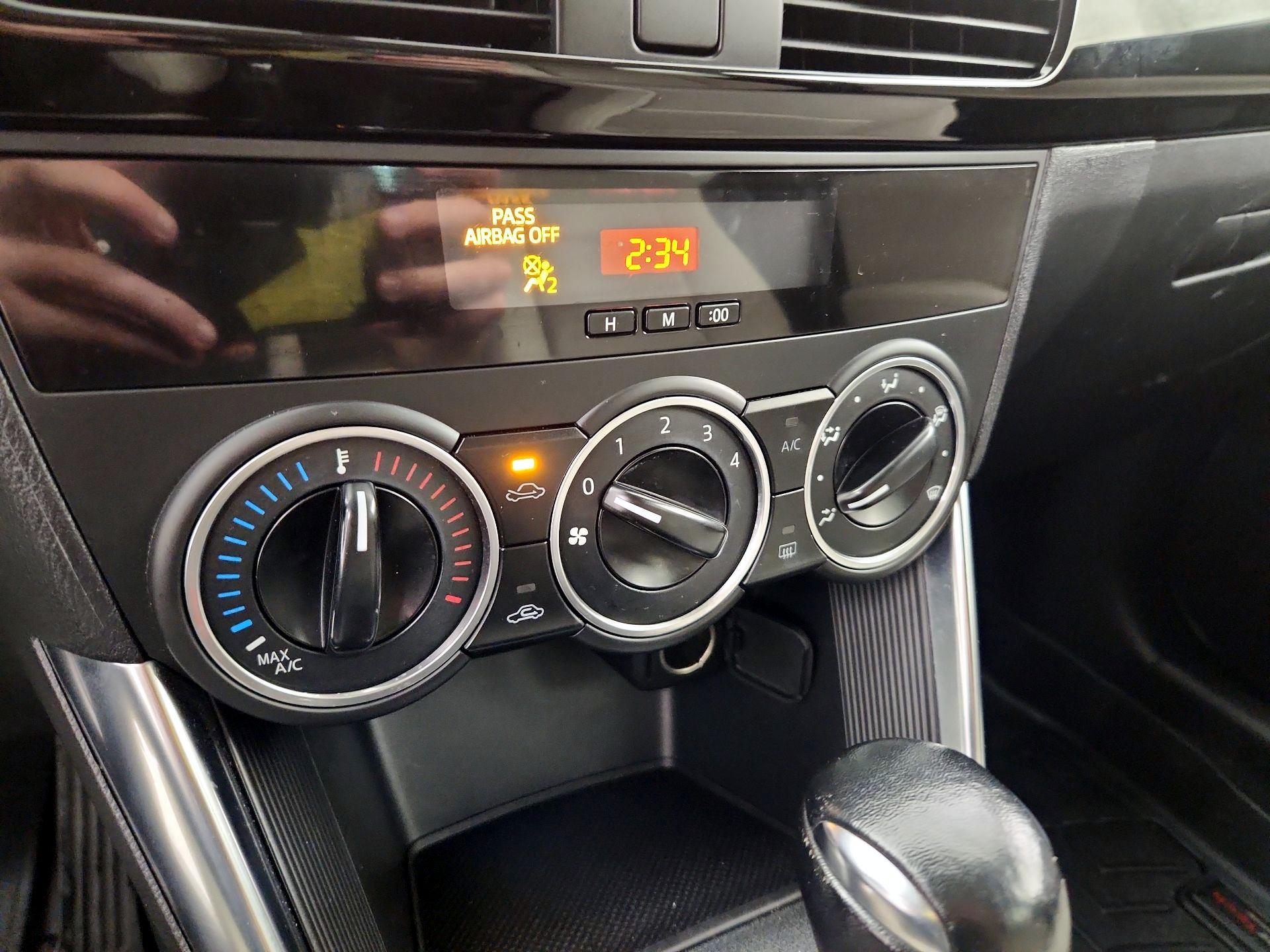 Thumbnail: 2015 Mazda CX-5 - 16