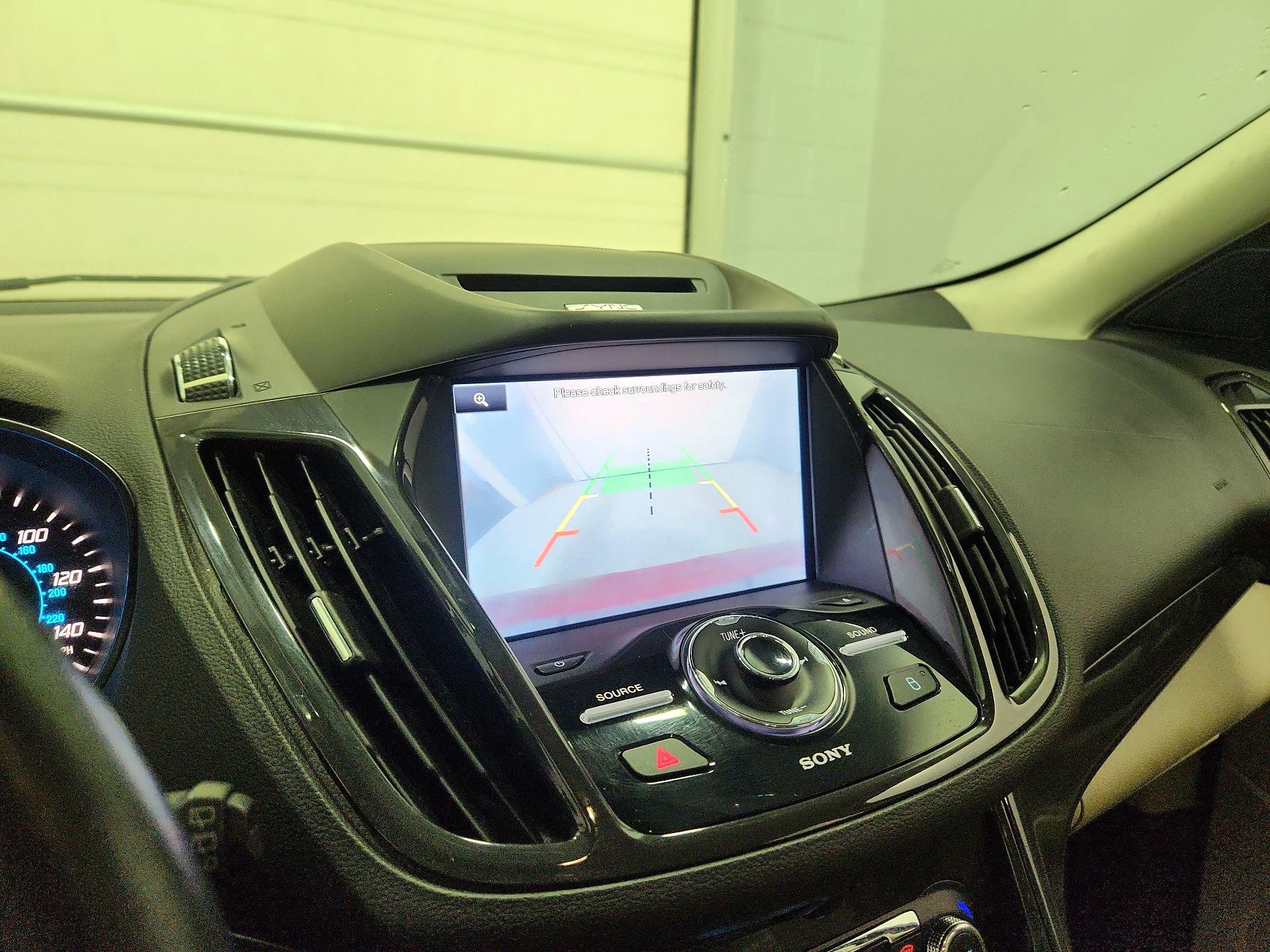 Thumbnail: 2014 Ford Escape - 15