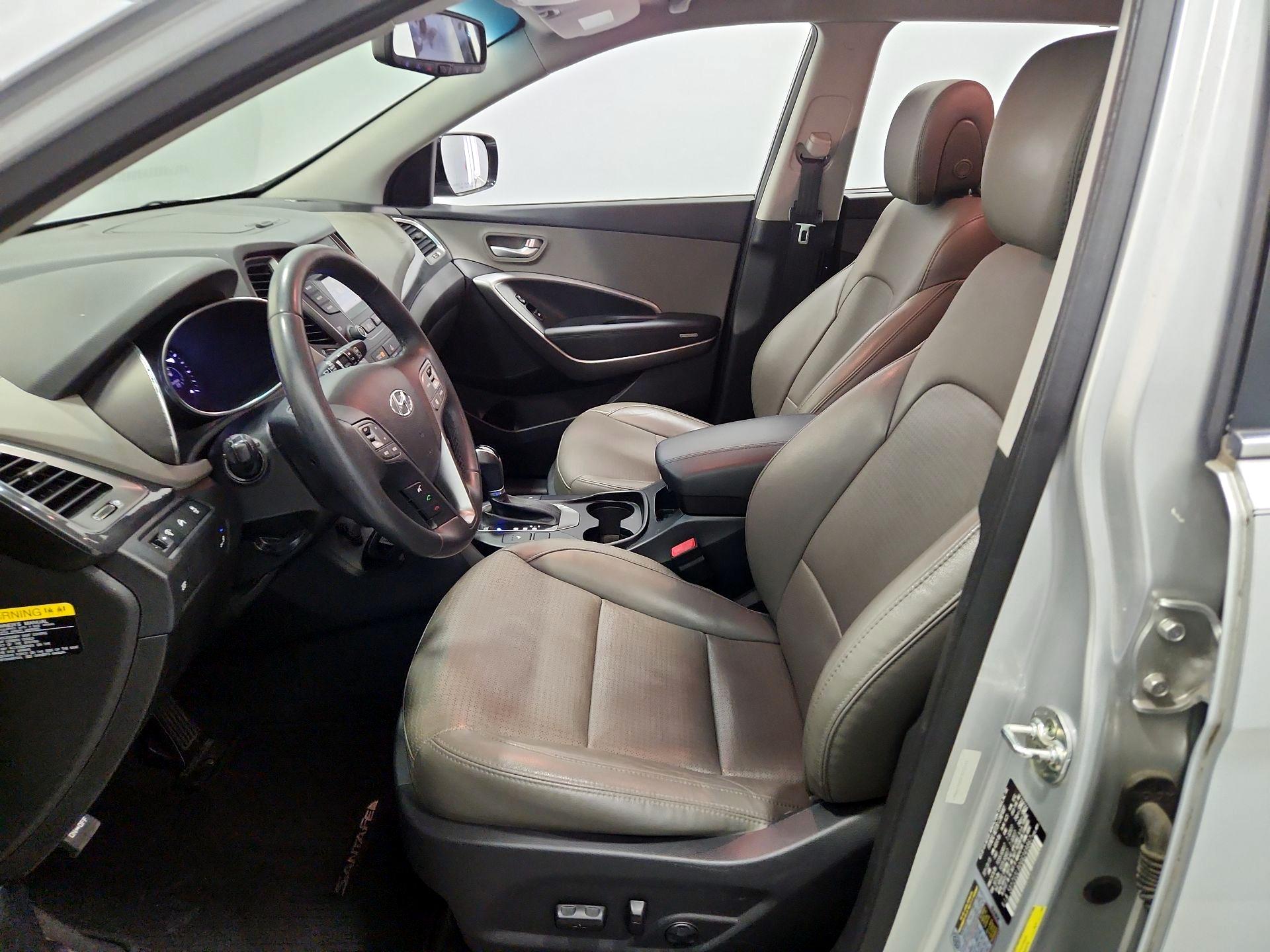 Thumbnail: 2016 Hyundai Santa Fe - 11