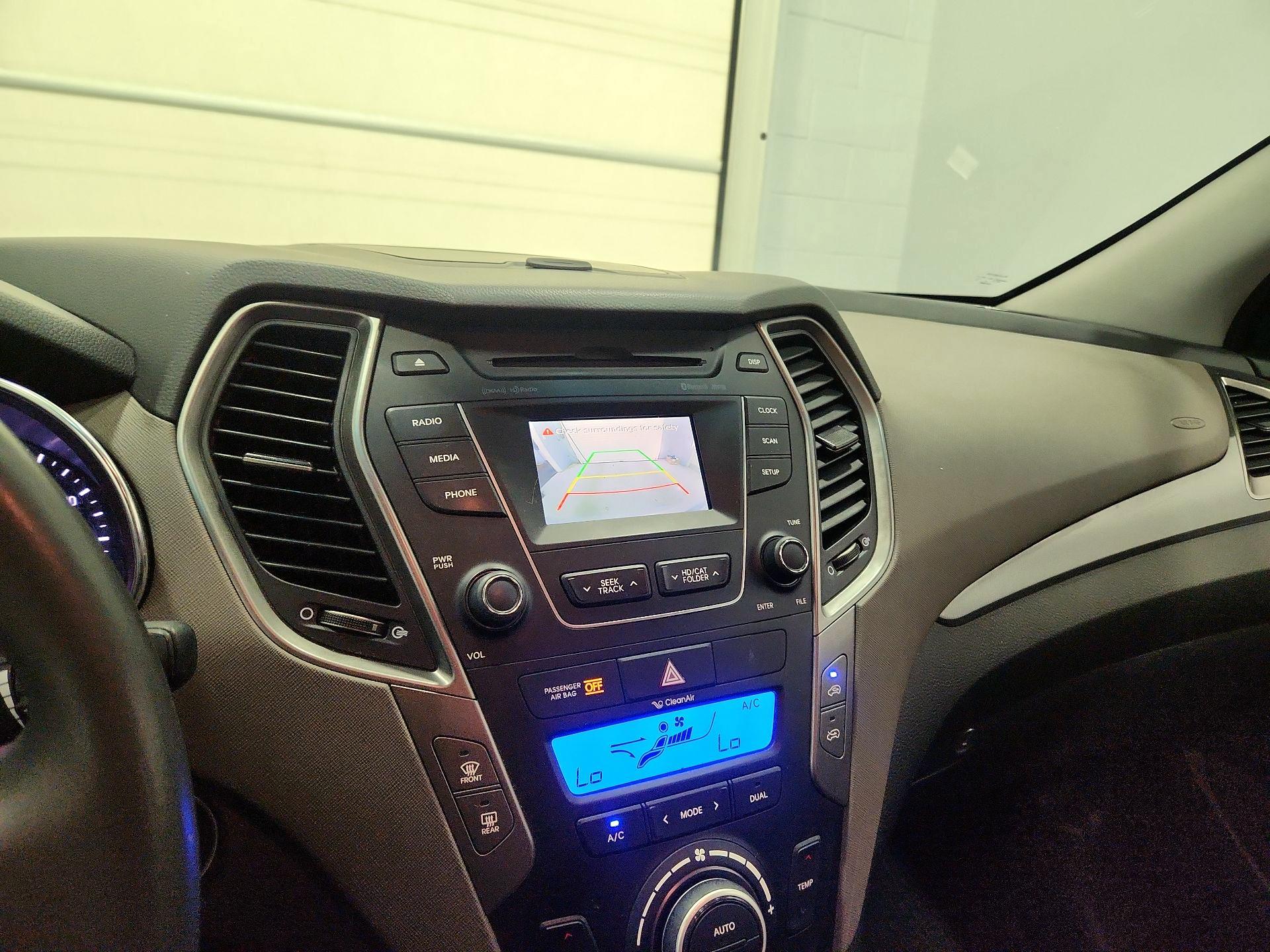 Thumbnail: 2016 Hyundai Santa Fe - 14