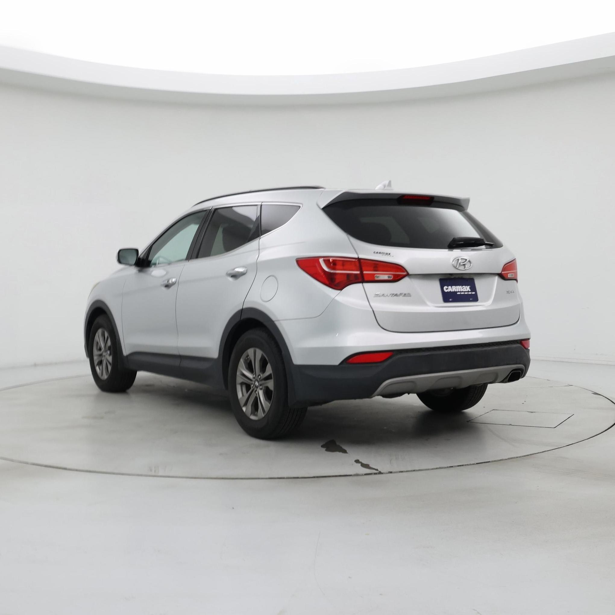 Thumbnail: 2016 Hyundai Santa Fe - 2