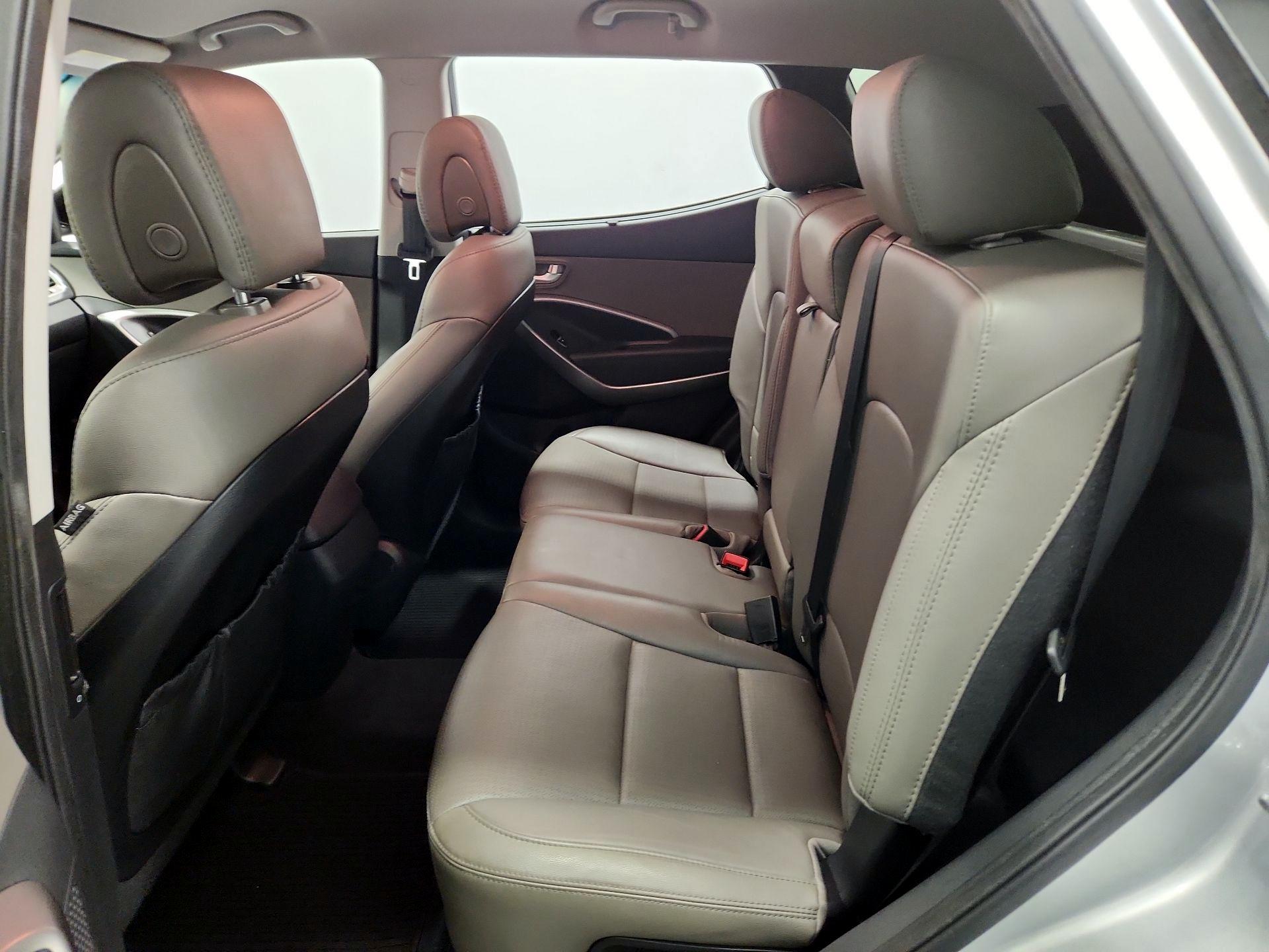 Thumbnail: 2016 Hyundai Santa Fe - 19