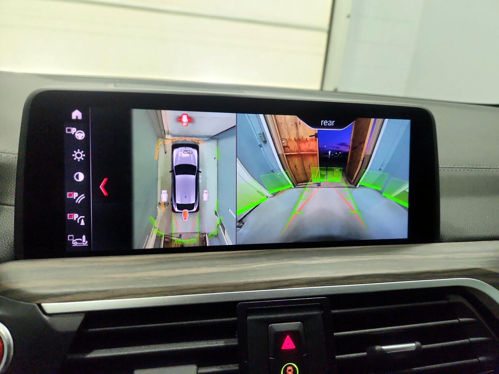 Thumbnail: 2020 BMW X4 - 14