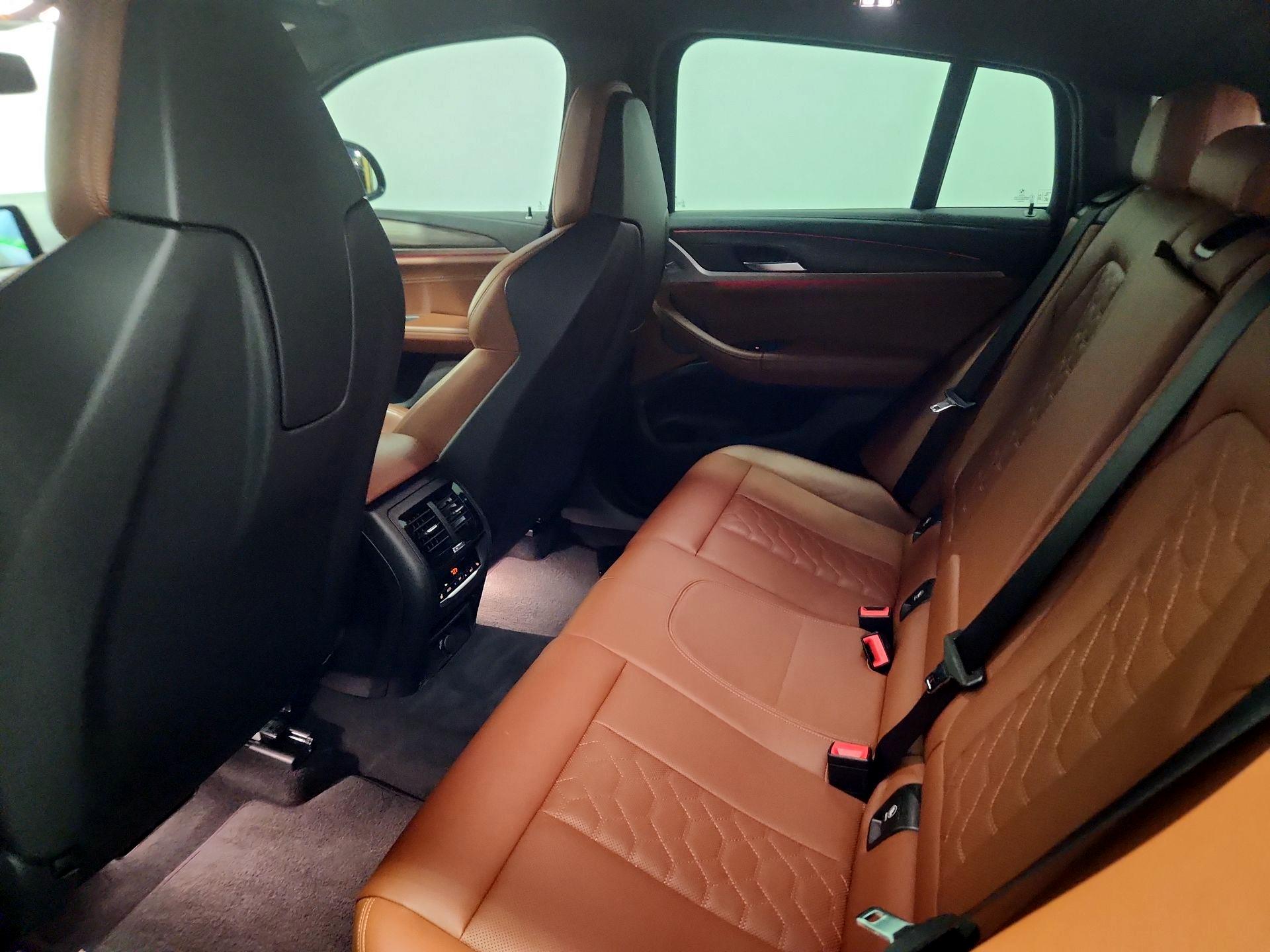 Thumbnail: 2020 BMW X4 - 18