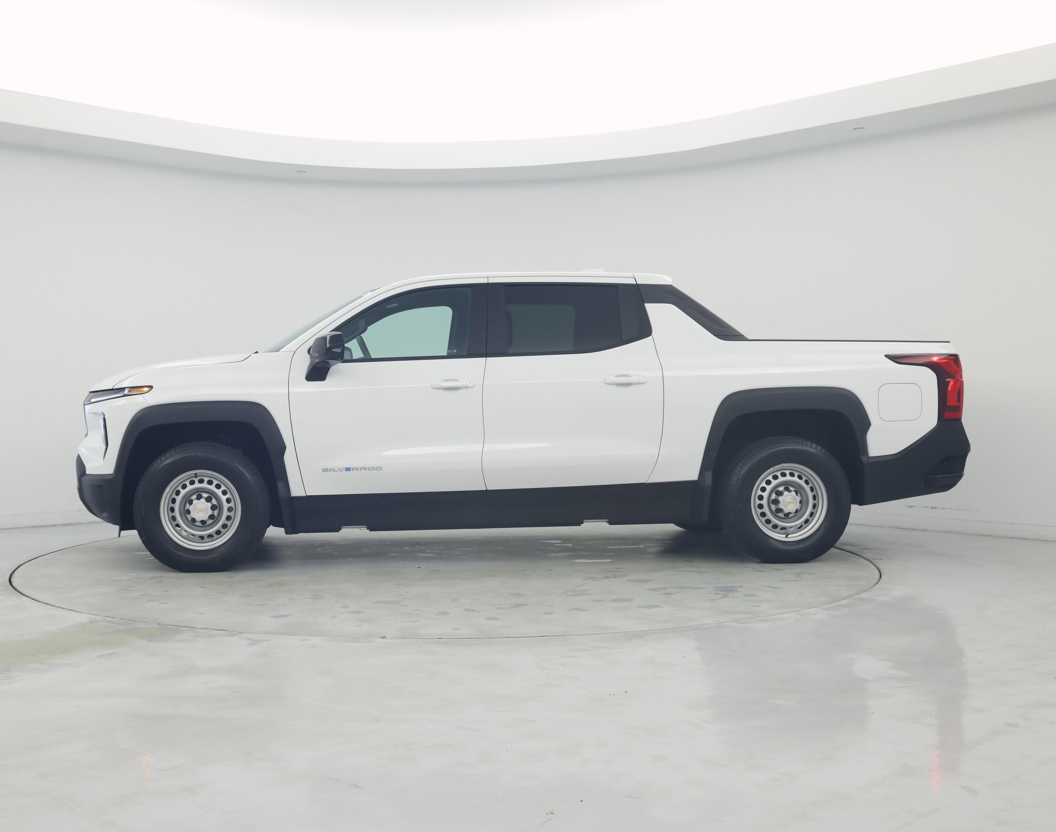 Thumbnail: 2024 Chevrolet Silverado EV - 3