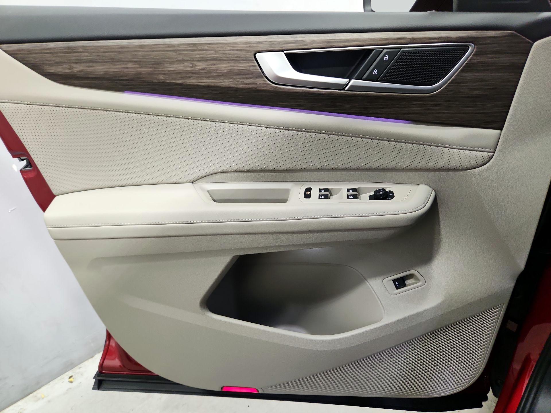 Thumbnail: 2025 Volkswagen Atlas - 12