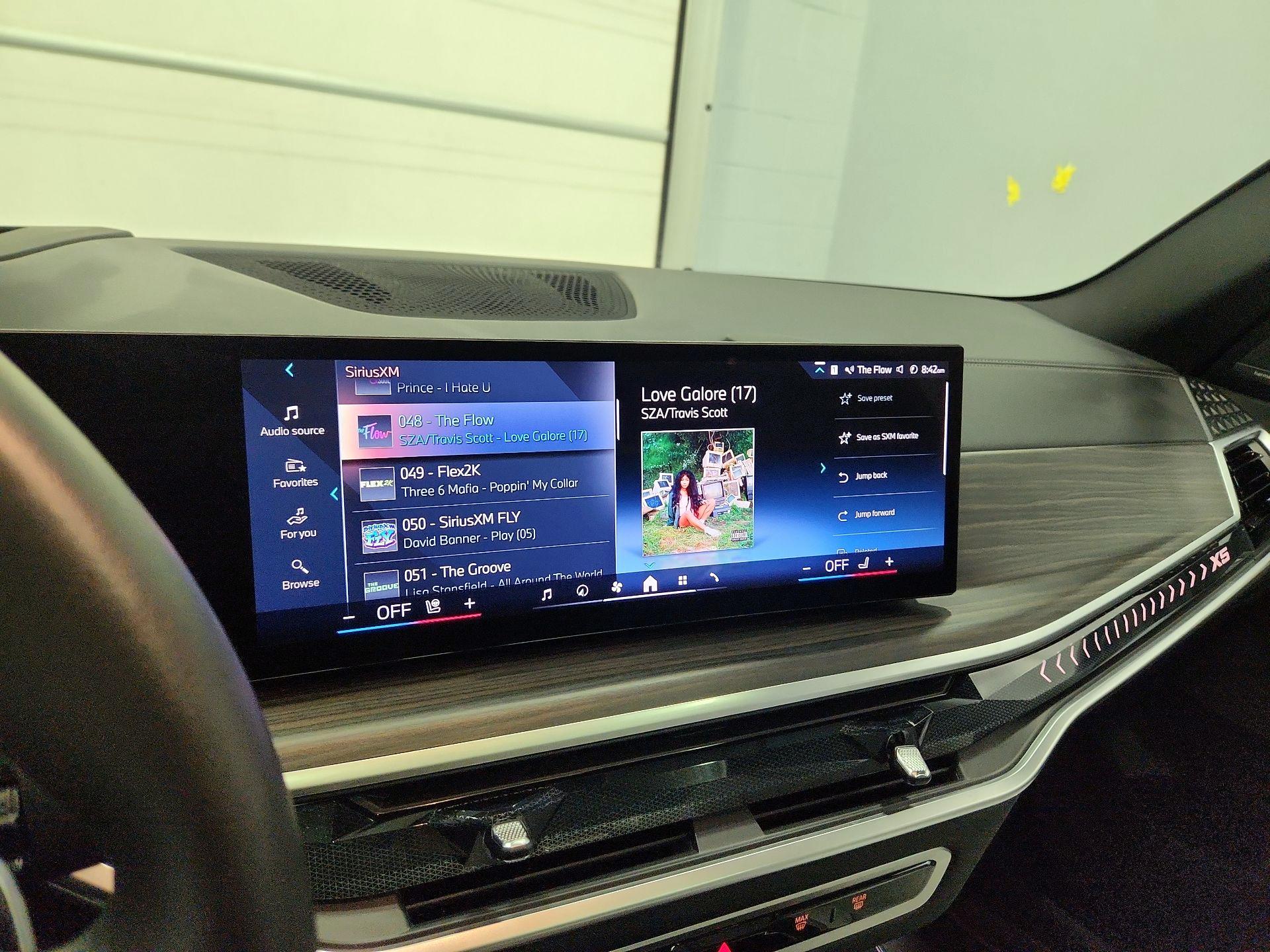 Thumbnail: 2025 BMW X5 - 16