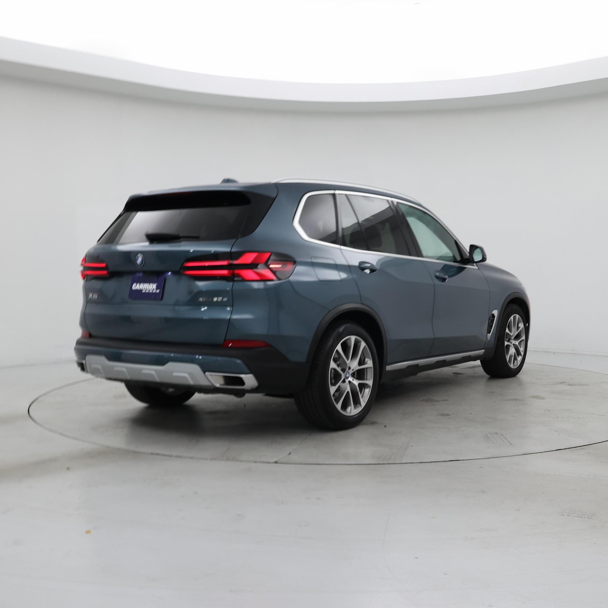 Thumbnail: 2025 BMW X5 - 8