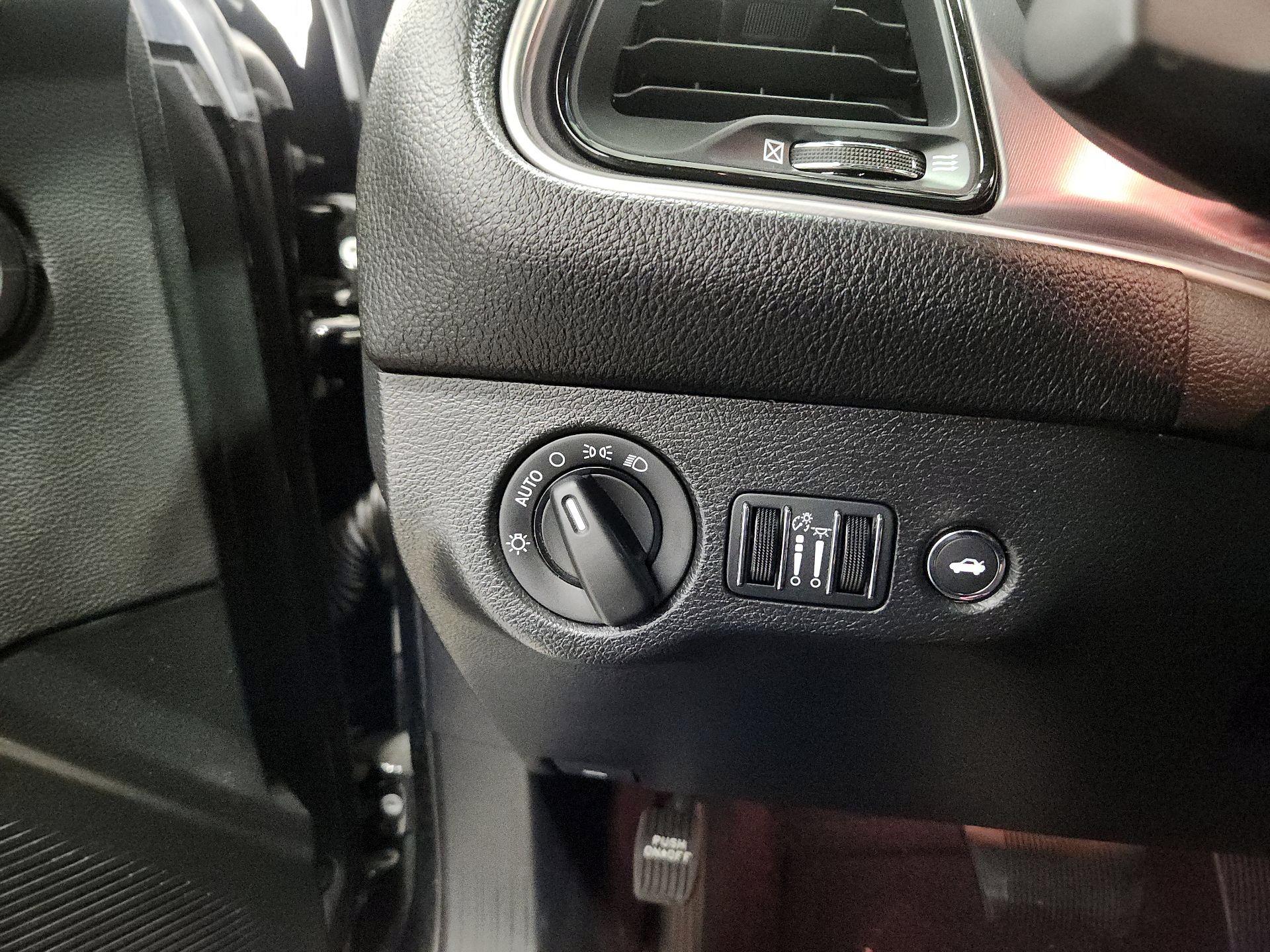 Thumbnail: 2021 Dodge Challenger - 13