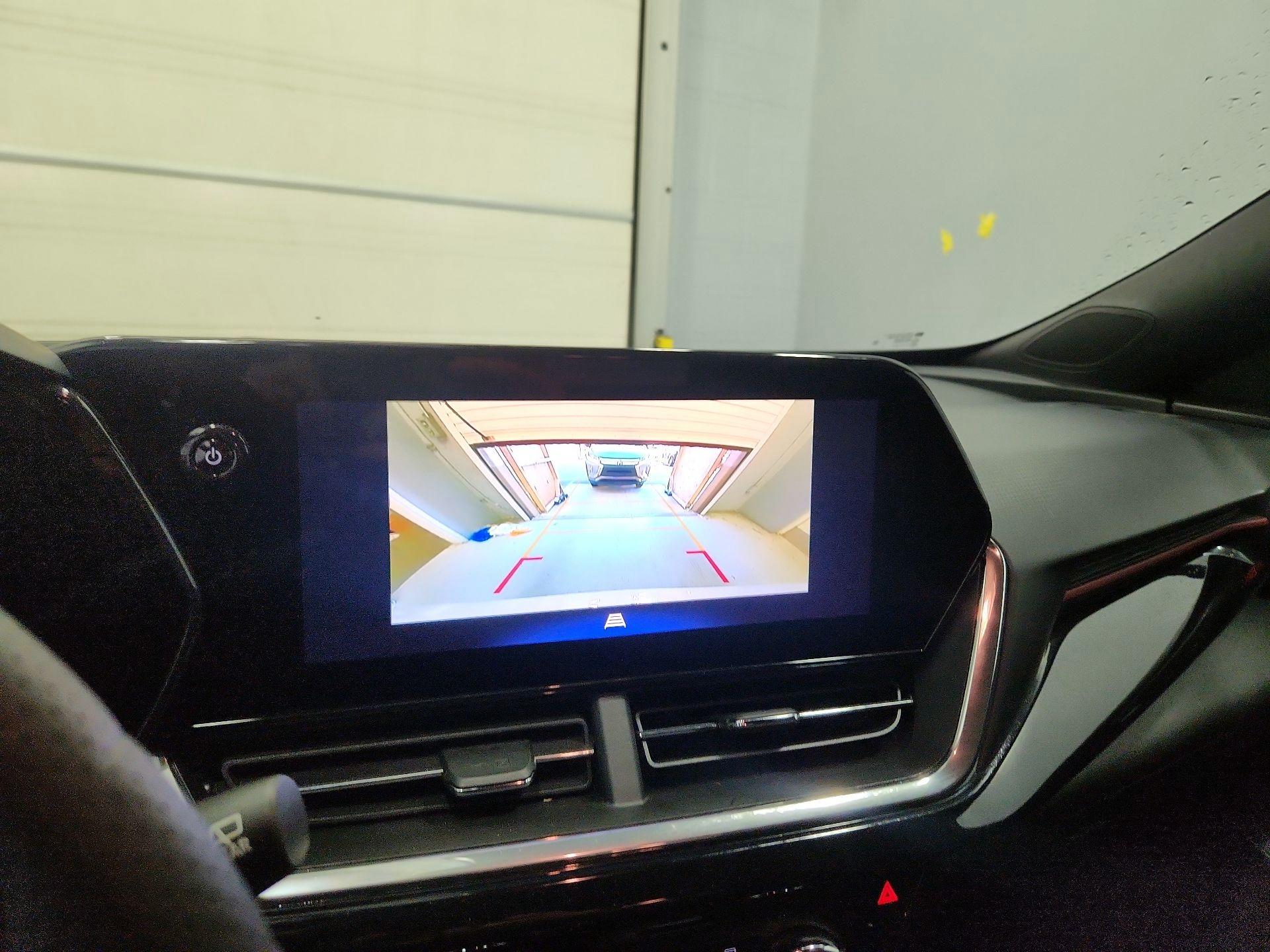 Thumbnail: 2025 Chevrolet Trax - 14