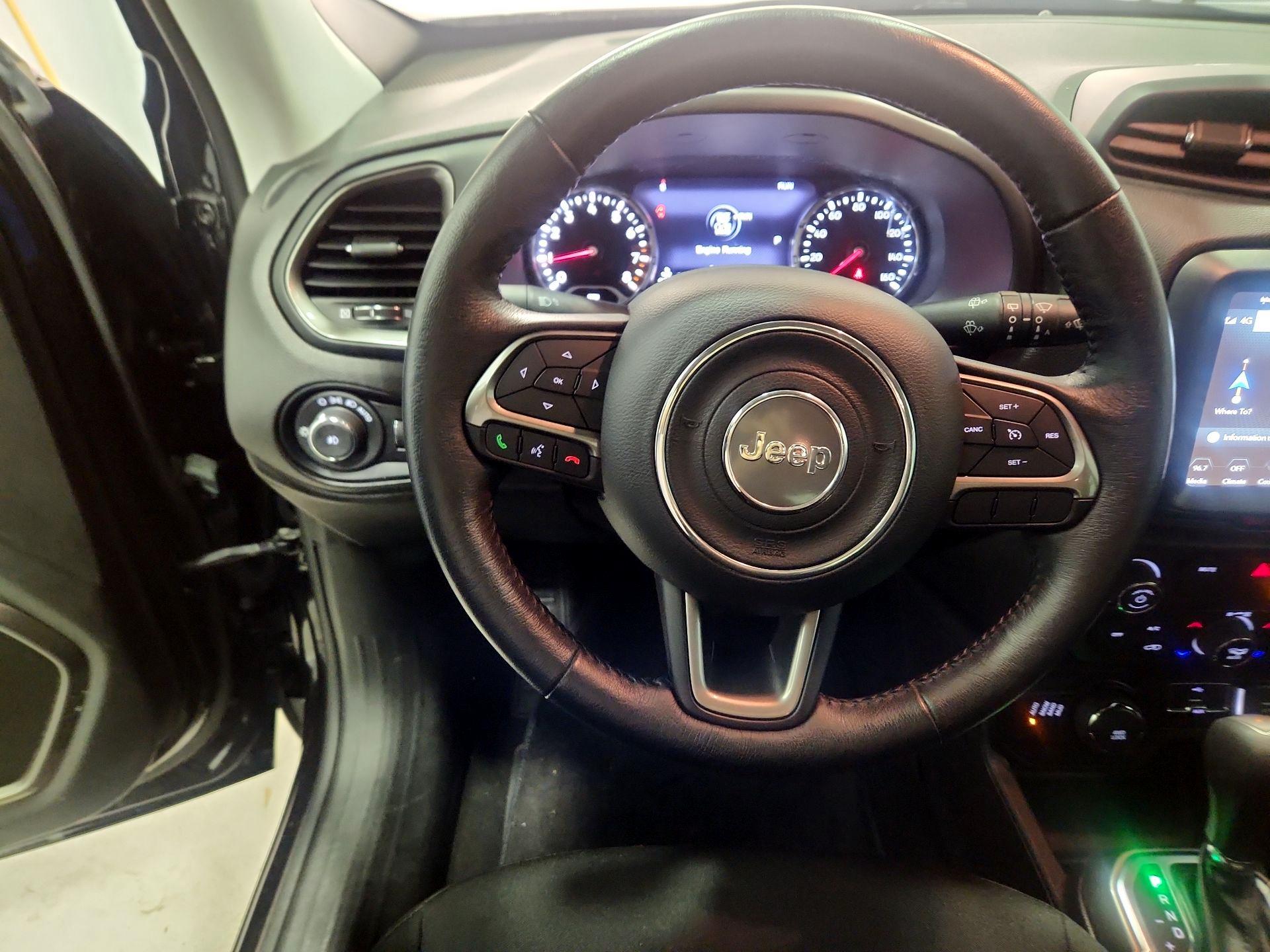 Thumbnail: 2022 Jeep Renegade - 10