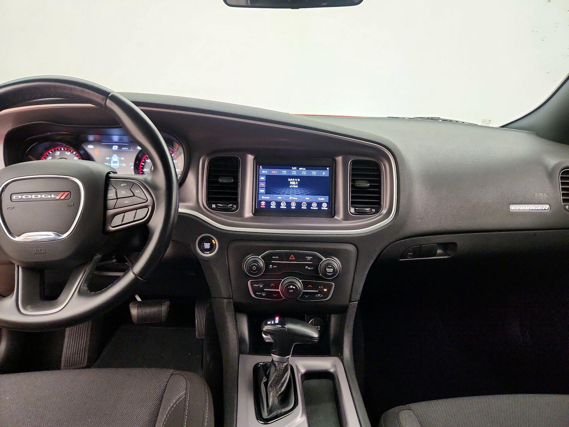 Thumbnail: 2021 Dodge Charger - 9