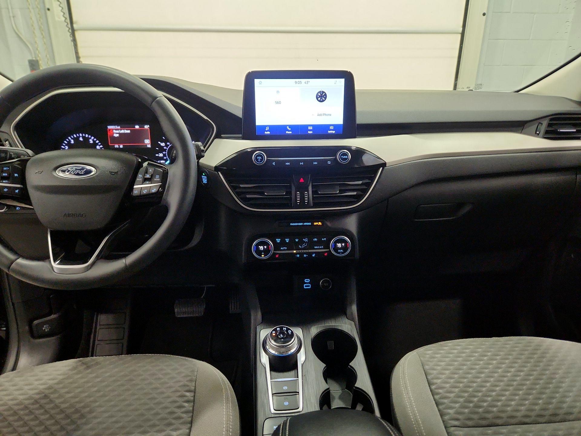 Thumbnail: 2021 Ford Escape - 9