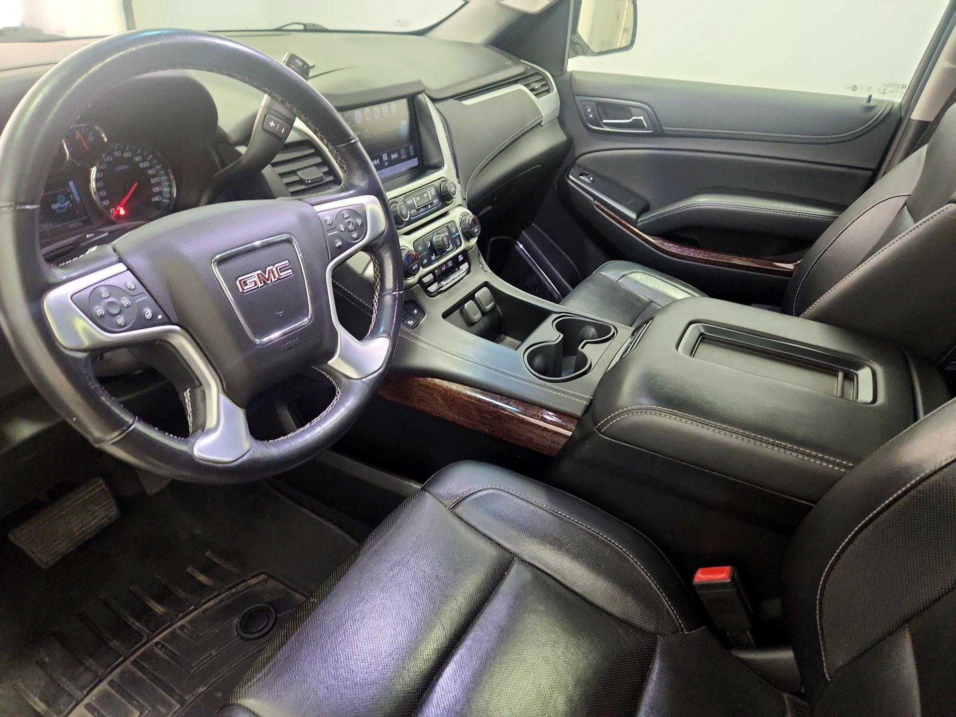 Thumbnail: 2018 GMC Yukon XL - 11