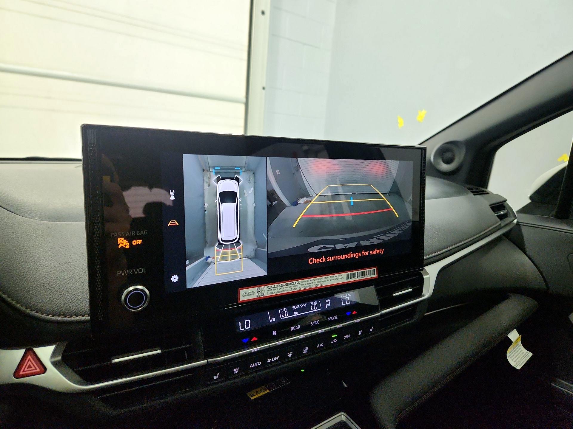 Thumbnail: 2025 Toyota Sienna - 15