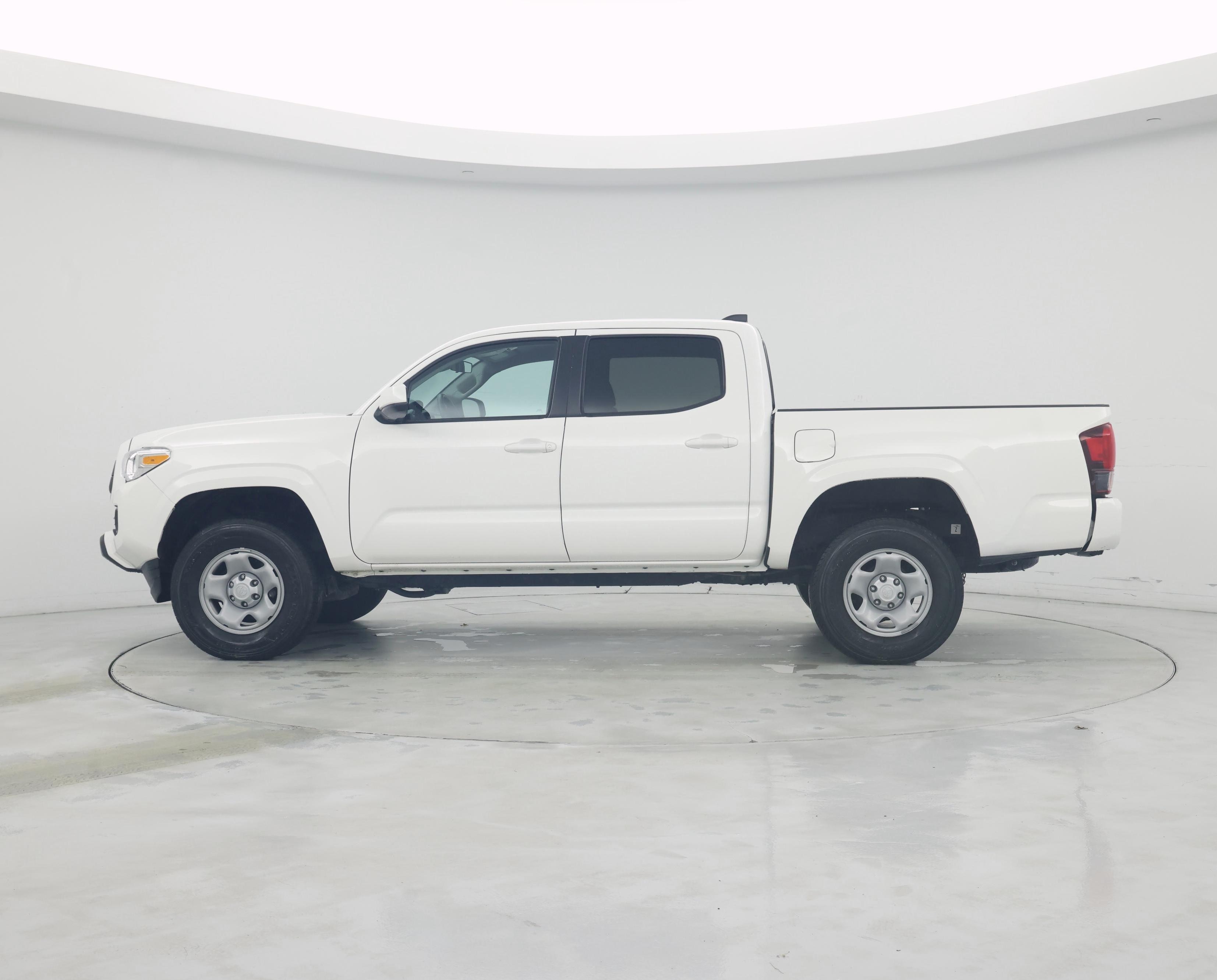 Thumbnail: 2023 Toyota Tacoma - 3