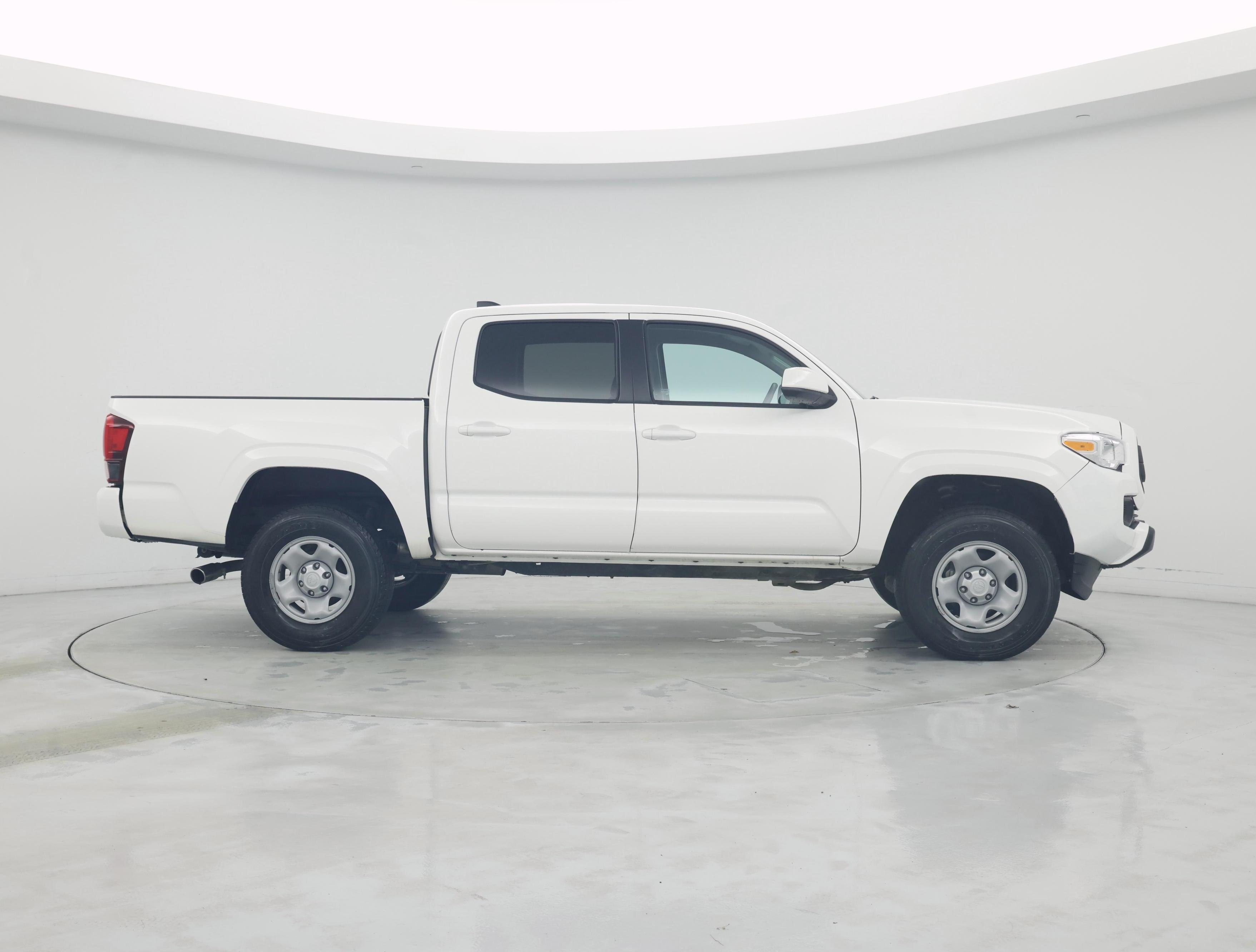 Thumbnail: 2023 Toyota Tacoma - 7